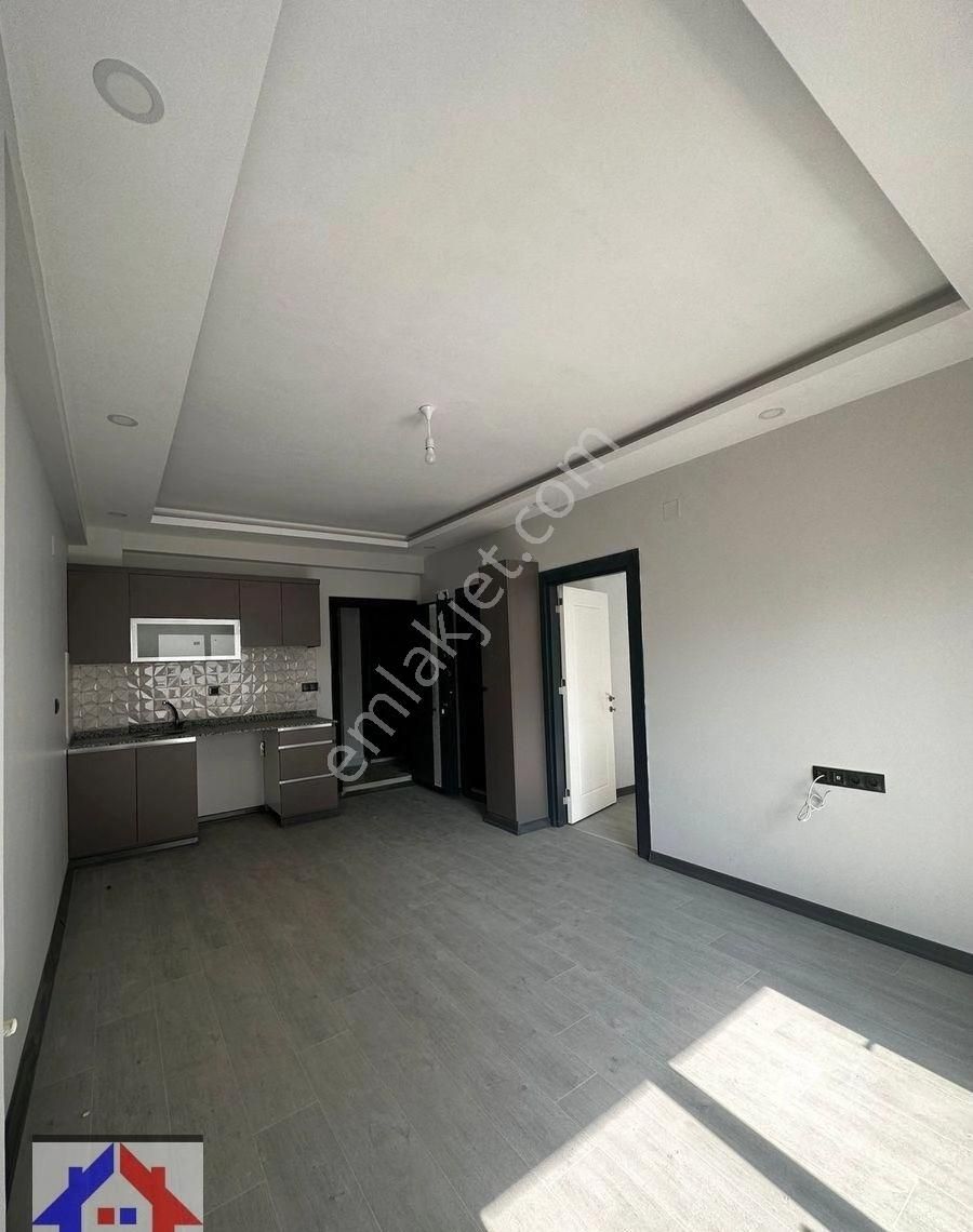 Sarıçam Gültepe Kiralık Daire Sarıçam Gültepede Konumunda Cazipp Geniş Oturumlu 1+1