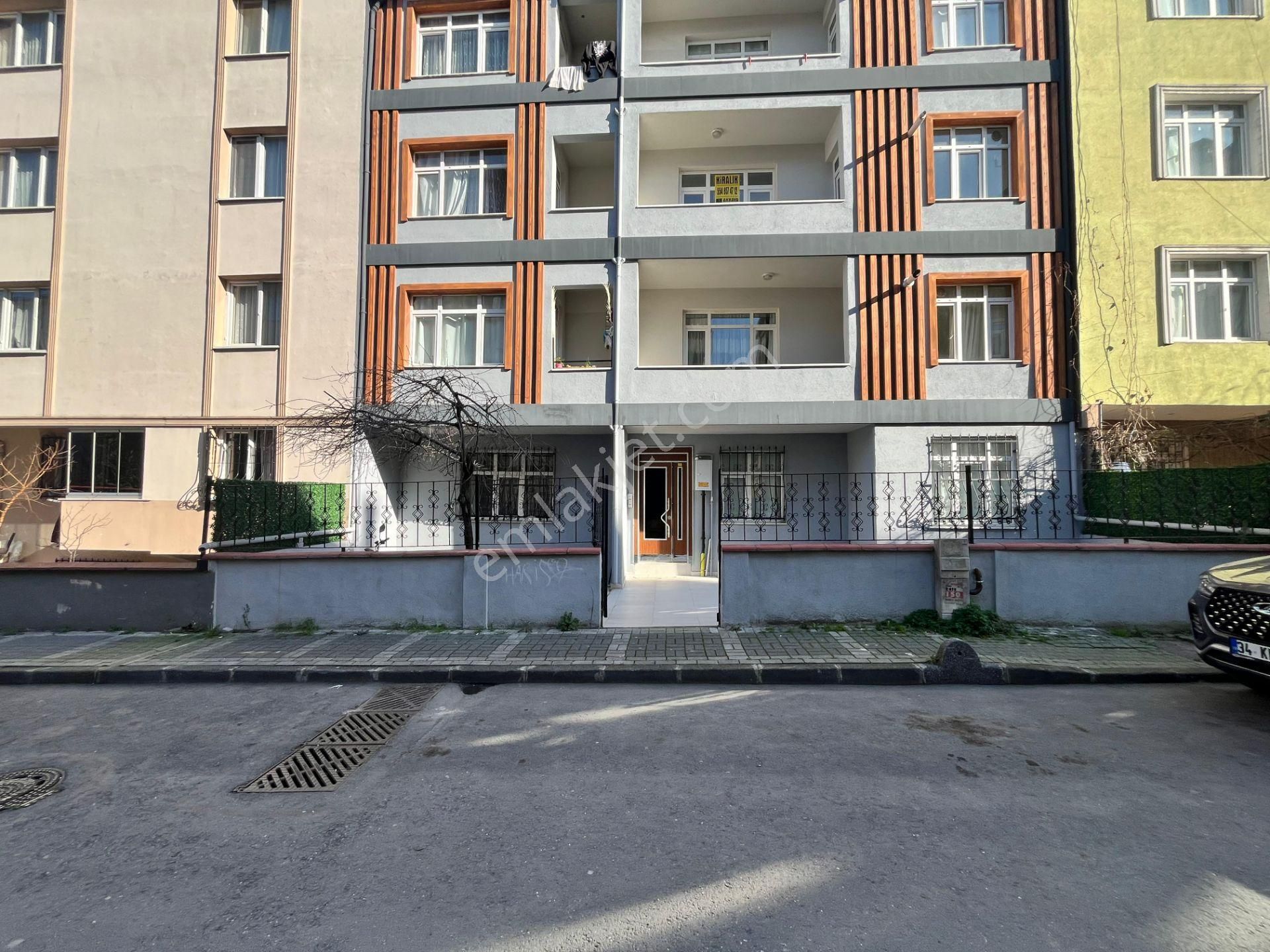 Ümraniye Madenler Kiralık Daire Ümraniye Madenler De Arakat 2+1 Kiralık Daire Akkaya Dan