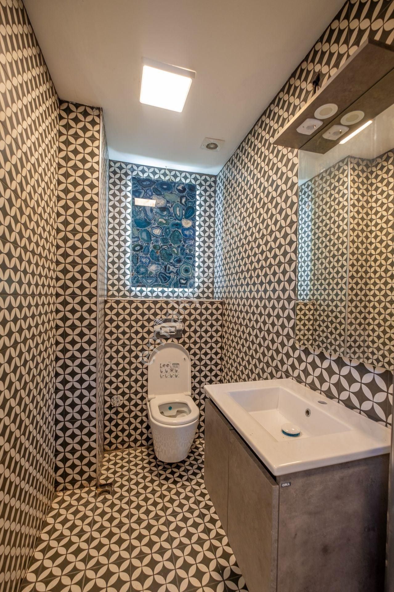 Blue Lake'de Satılık 280 M2 Çok Kullanım Amaçlı Ticari Ünite - Görsel 8