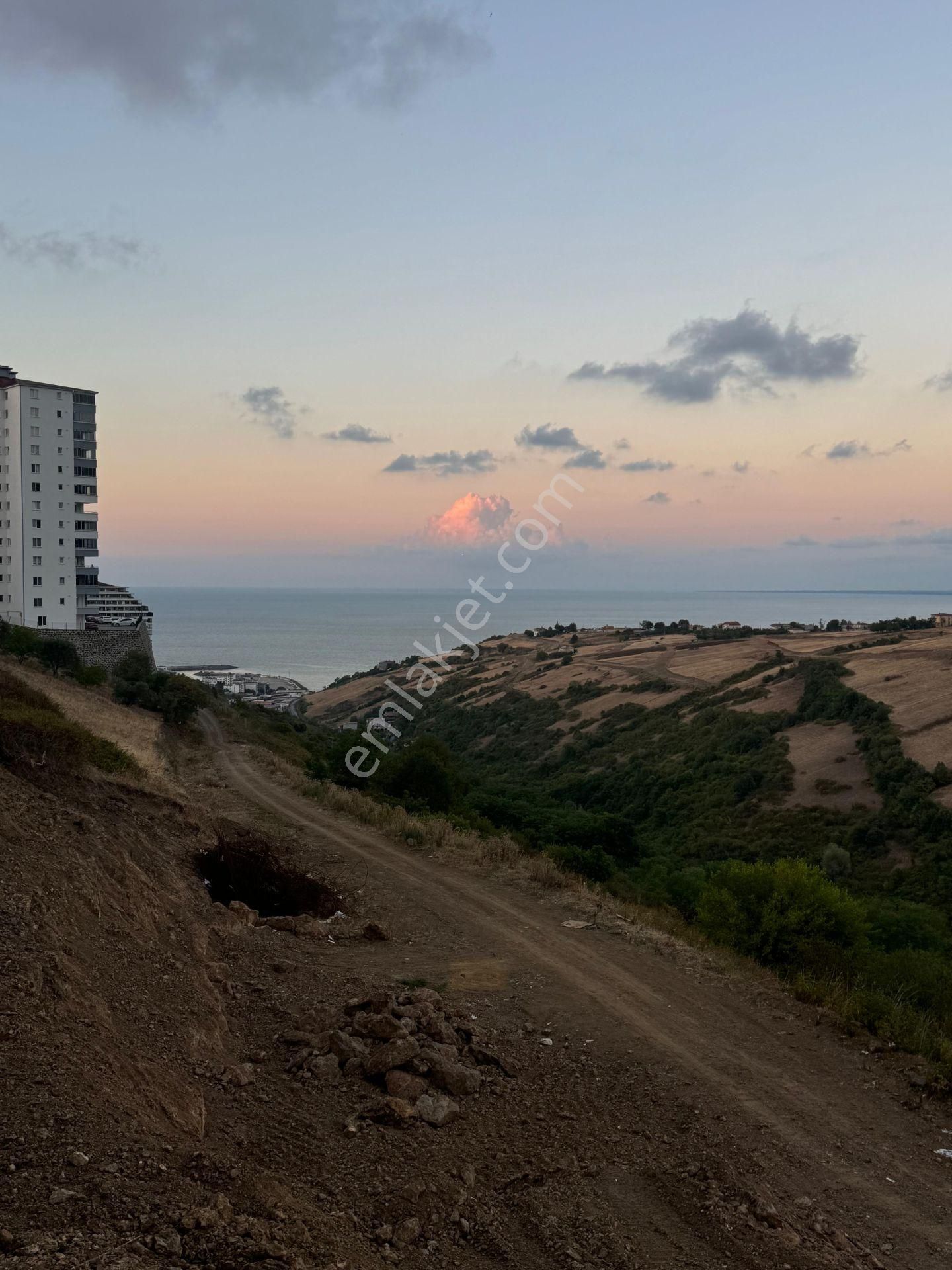 Canik Hasköy Satılık Daire Hisar'dan Hasköy De Deniz Manzaralı Yrden Isıtma Lüks 1+1 Daire