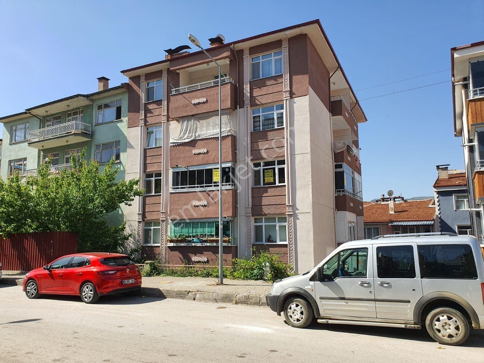 Tokat Merkez Bahçelievler Kiralık Daire Vadi Emlak'tan Bahçelievler Mahallesinde 2+1 Kiralık Daire