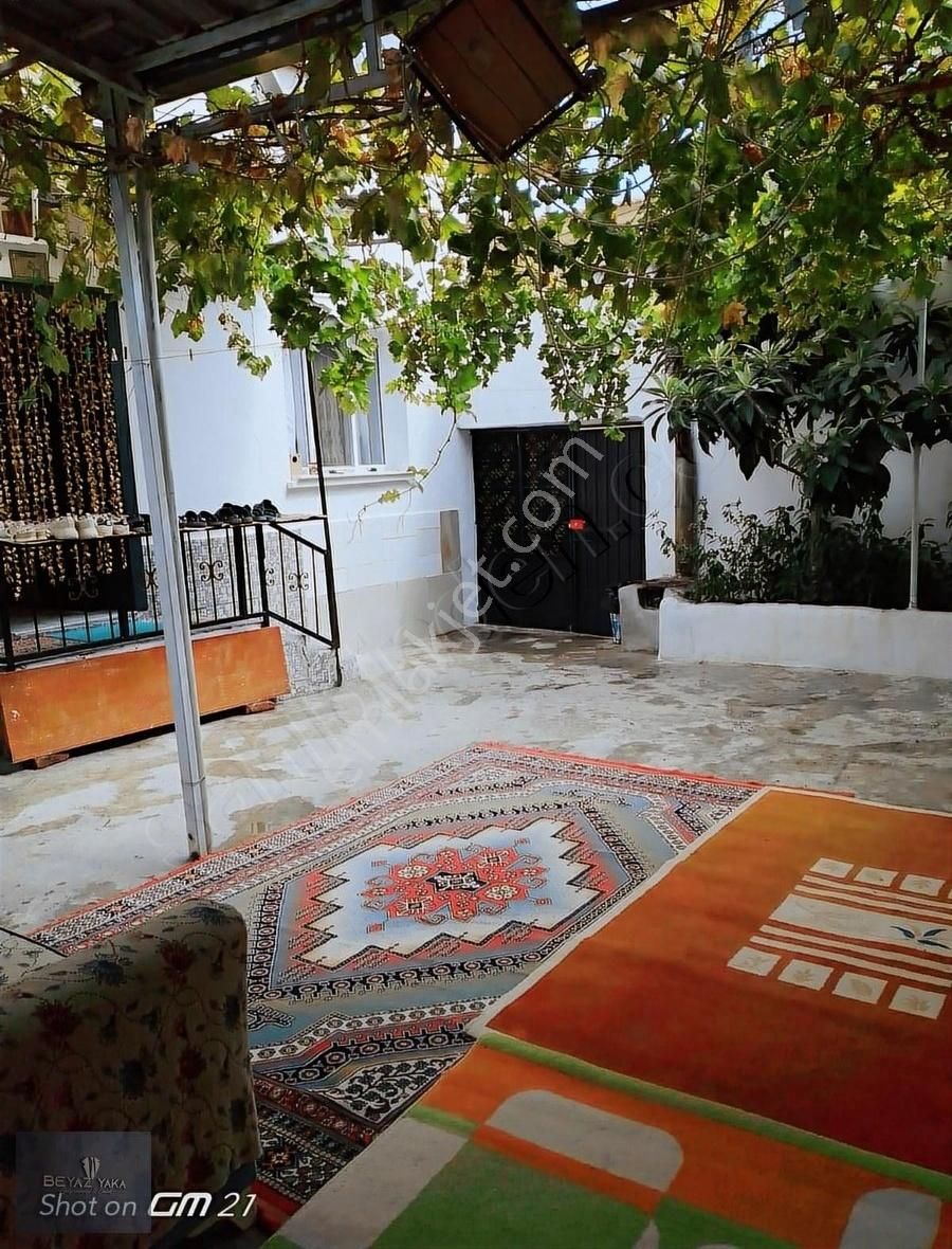 Beyazyaka'dan Atmaca Mahallesinde Satılık Bahçeli Müstakil Ev - Görsel 5