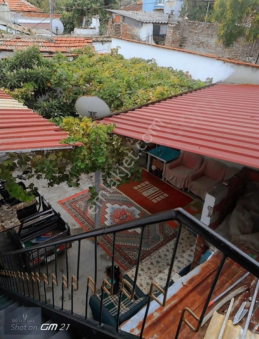 Beyazyaka'dan Atmaca Mahallesinde Satılık Bahçeli Müstakil Ev - Görsel 20