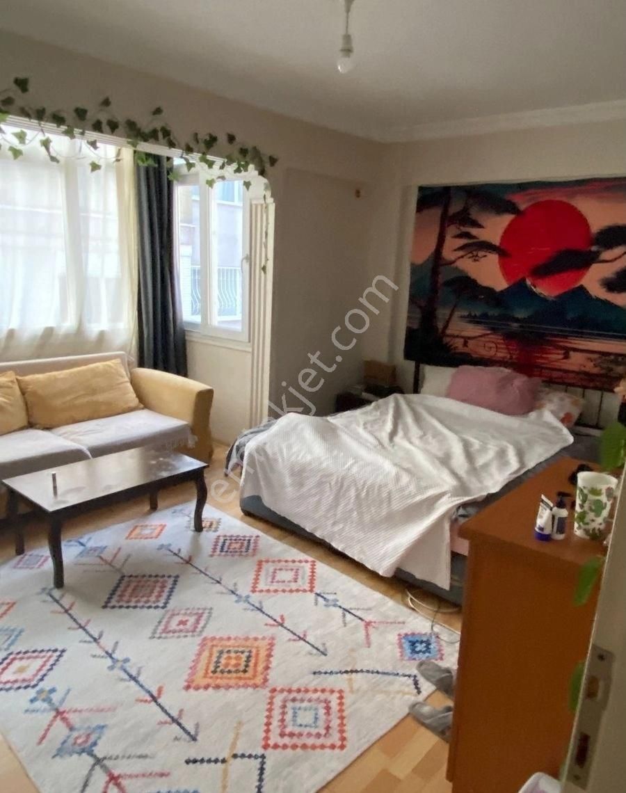 Balçova Agora Karşısı Arakat 2+1 Masrafsız Daire - Görsel 7