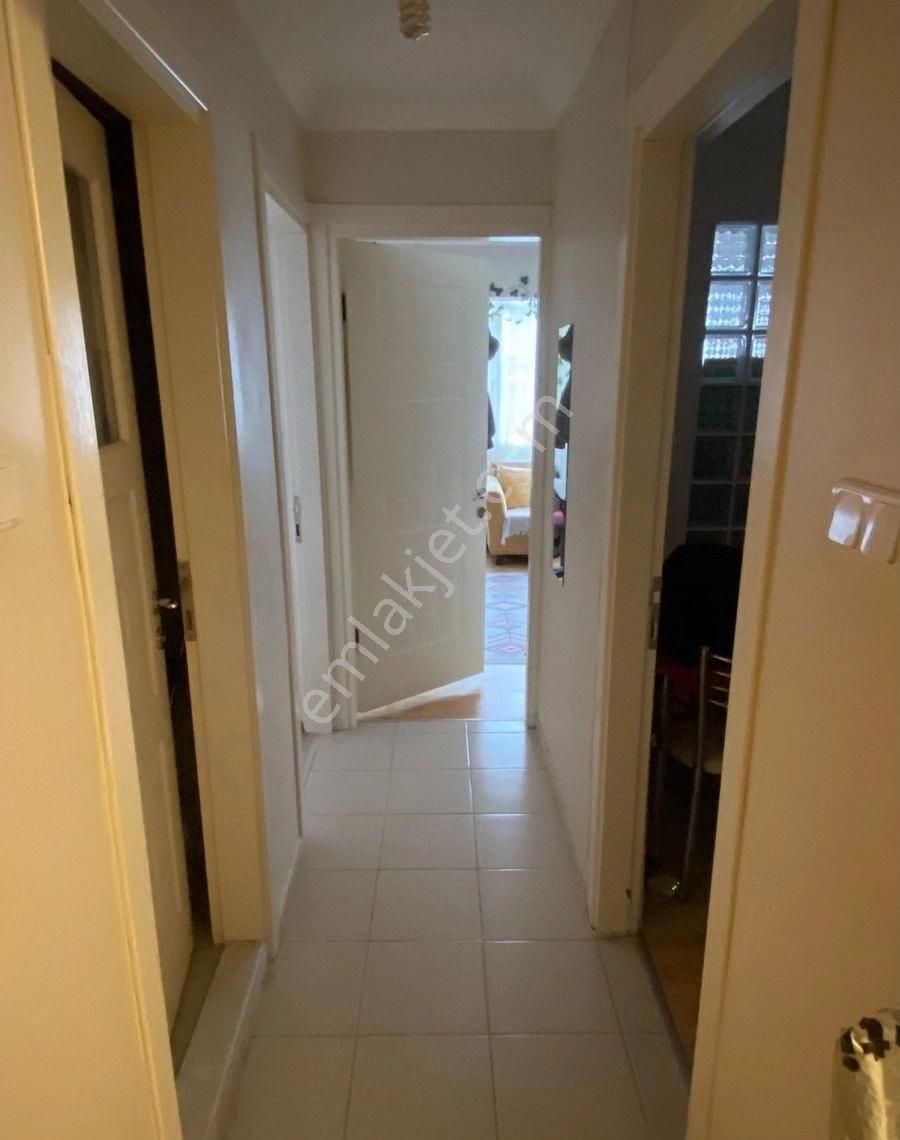 Balçova Agora Karşısı Arakat 2+1 Masrafsız Daire - Görsel 2