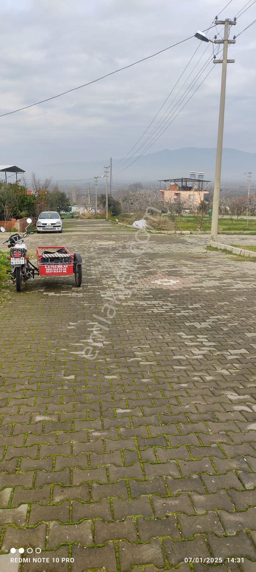 Turgutlu Avşar Satılık Arazi Manisa Turgtulu Avşar Mah Asvalta Sıfır 4 Kat İmarlı Satılık Arsa