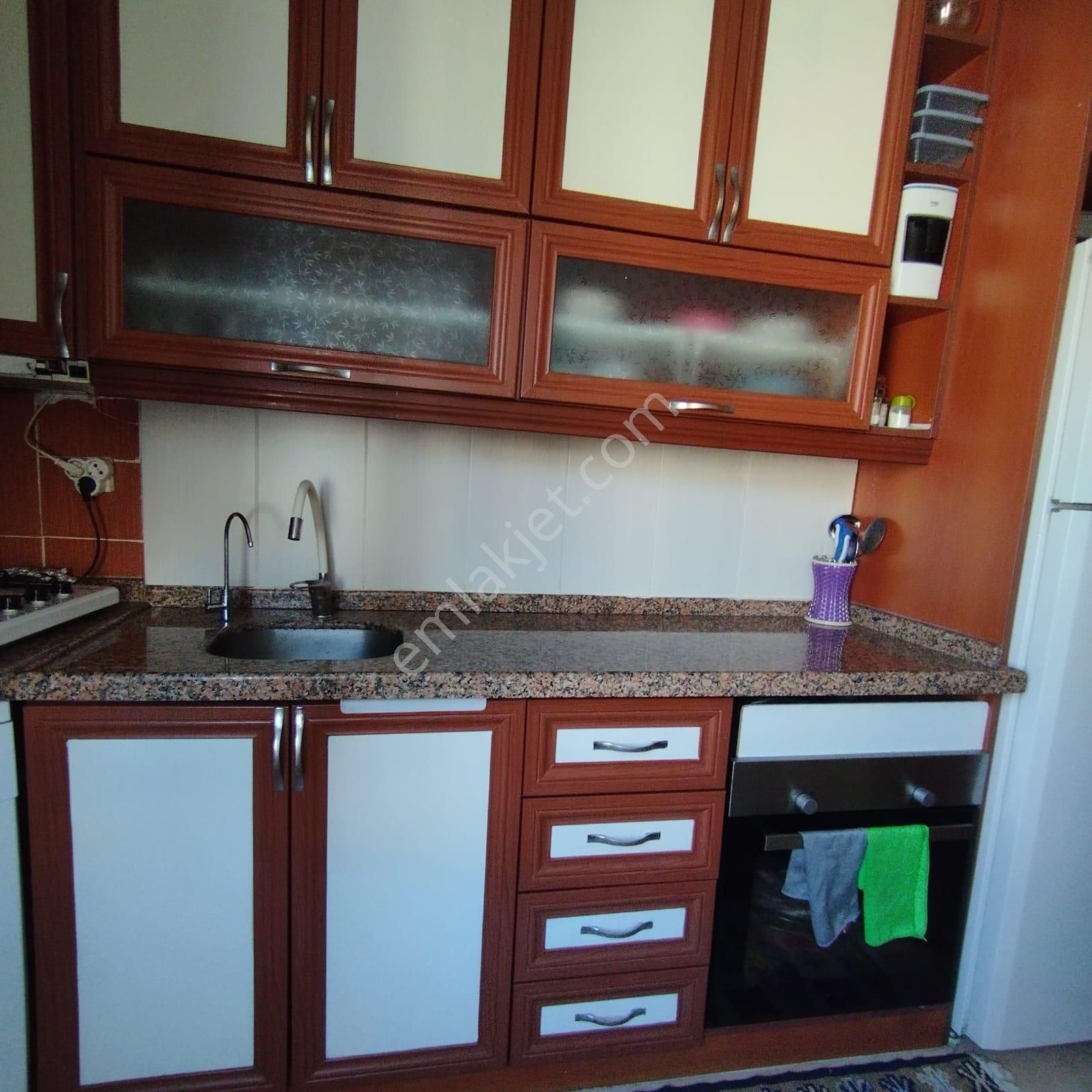 Silivri Alibey Satılık Daire Büşra Gayrimenkulden Satılık Daire 2+1 Kat4 Masrafsız Doğalgazlı Kombili 87m2