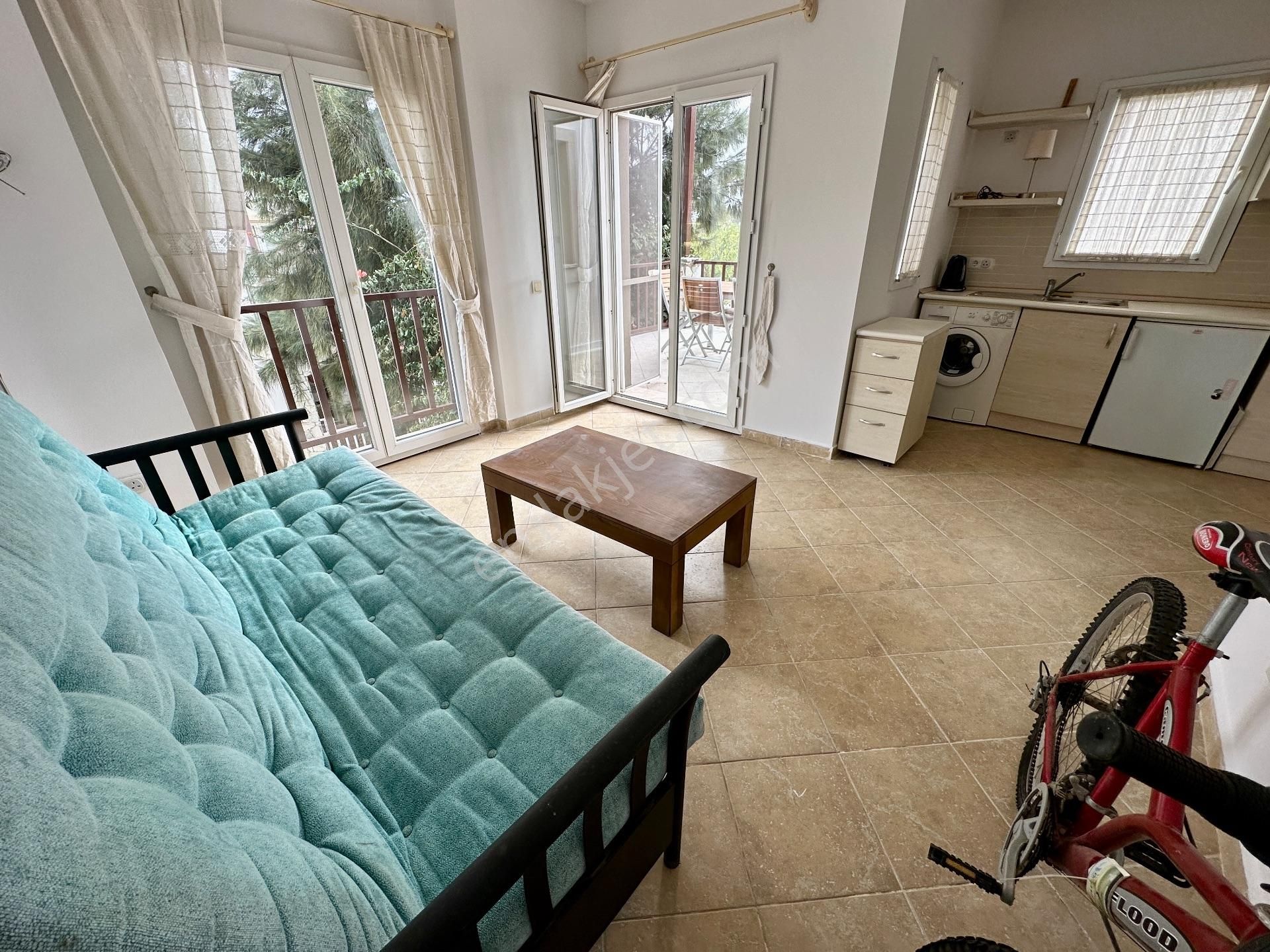 Gümüşlük'te Havuzlu Güvenlikli Sitede Manzaralı Ferah Daire - Görsel 13