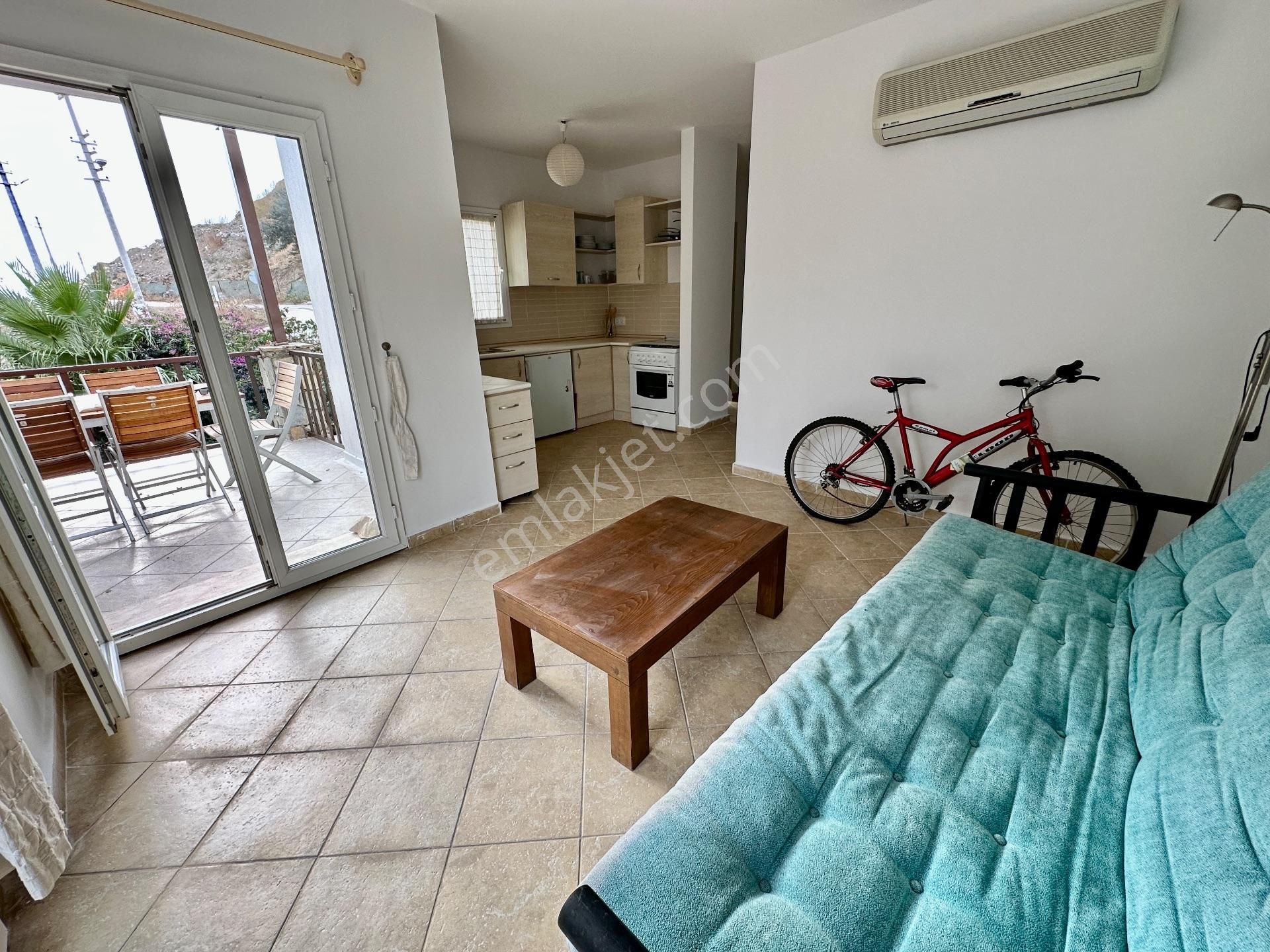 Gümüşlük'te Havuzlu Güvenlikli Sitede Manzaralı Ferah Daire - Görsel 12