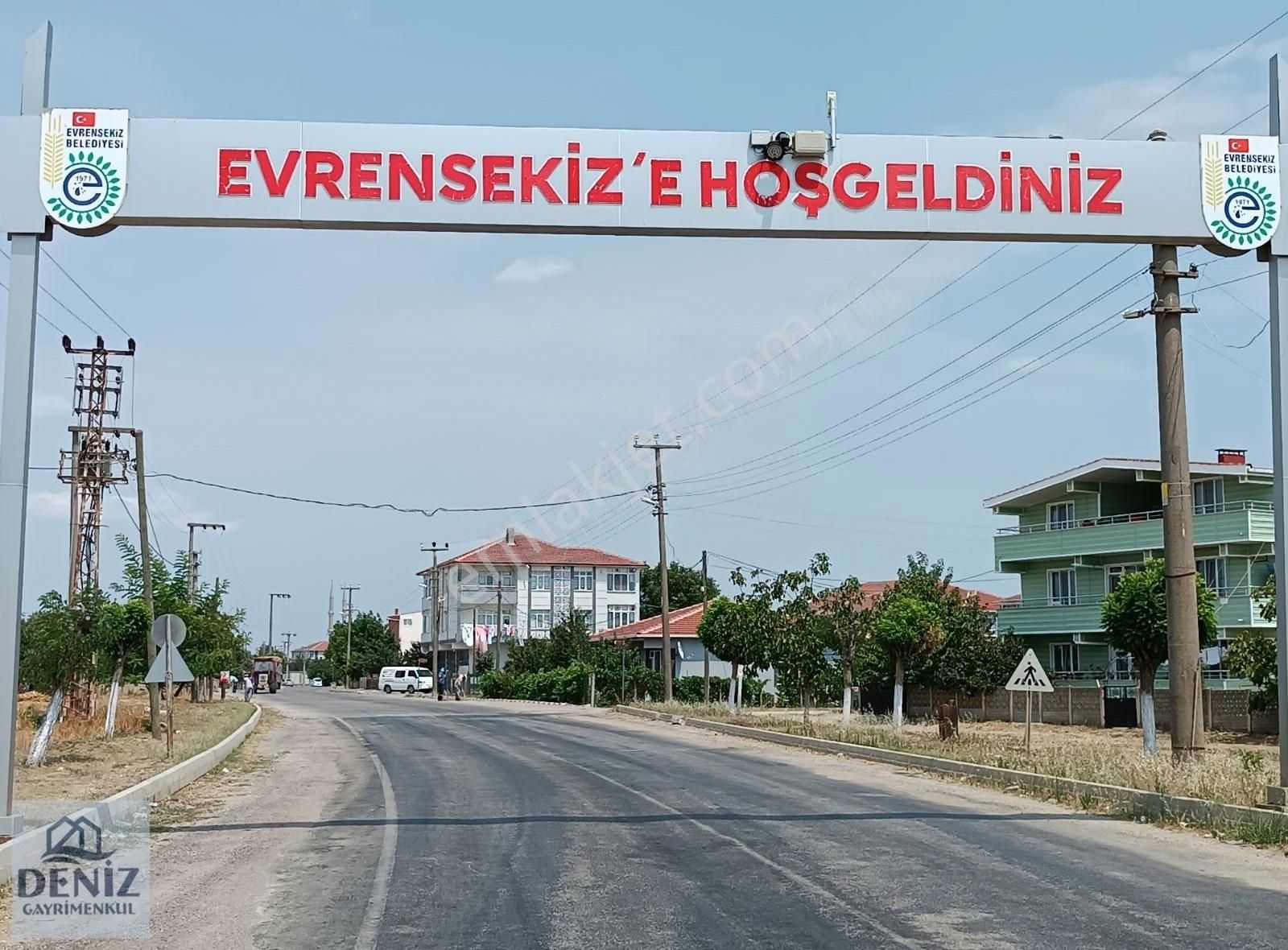 Lüleburgaz Evrensekiz Bld. (Fatih) Satılık Tarla Deniz Gayrimenkulden Evrensekiz'de 303 M2 Hisseli Kendi Yerimiz