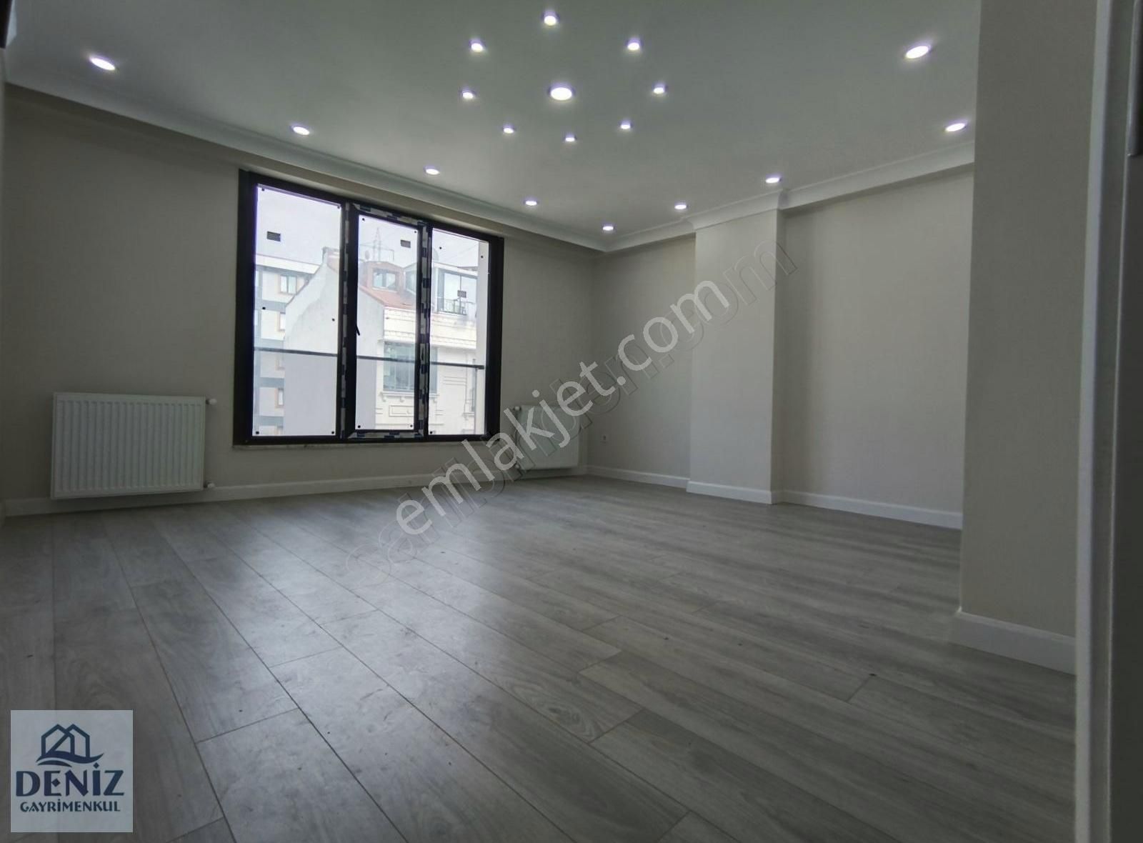 Eyüpsultan Akşemsettin Satılık Daire Deniz Gayrimenkulden 200m2 3+2 Metro 200 Mt Sıfır Dubleks Daire