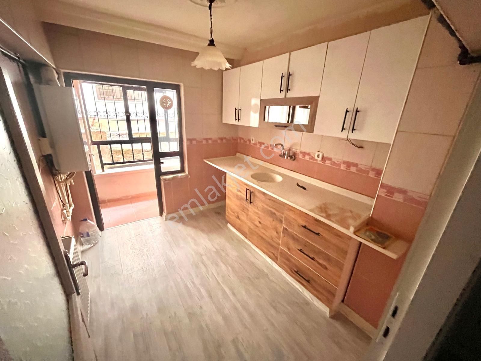 Etimesgut Elvan Satılık Daire Elvan Mah 1544 Cadde Üzeri 2+1 Masrafsız Satılık Daire