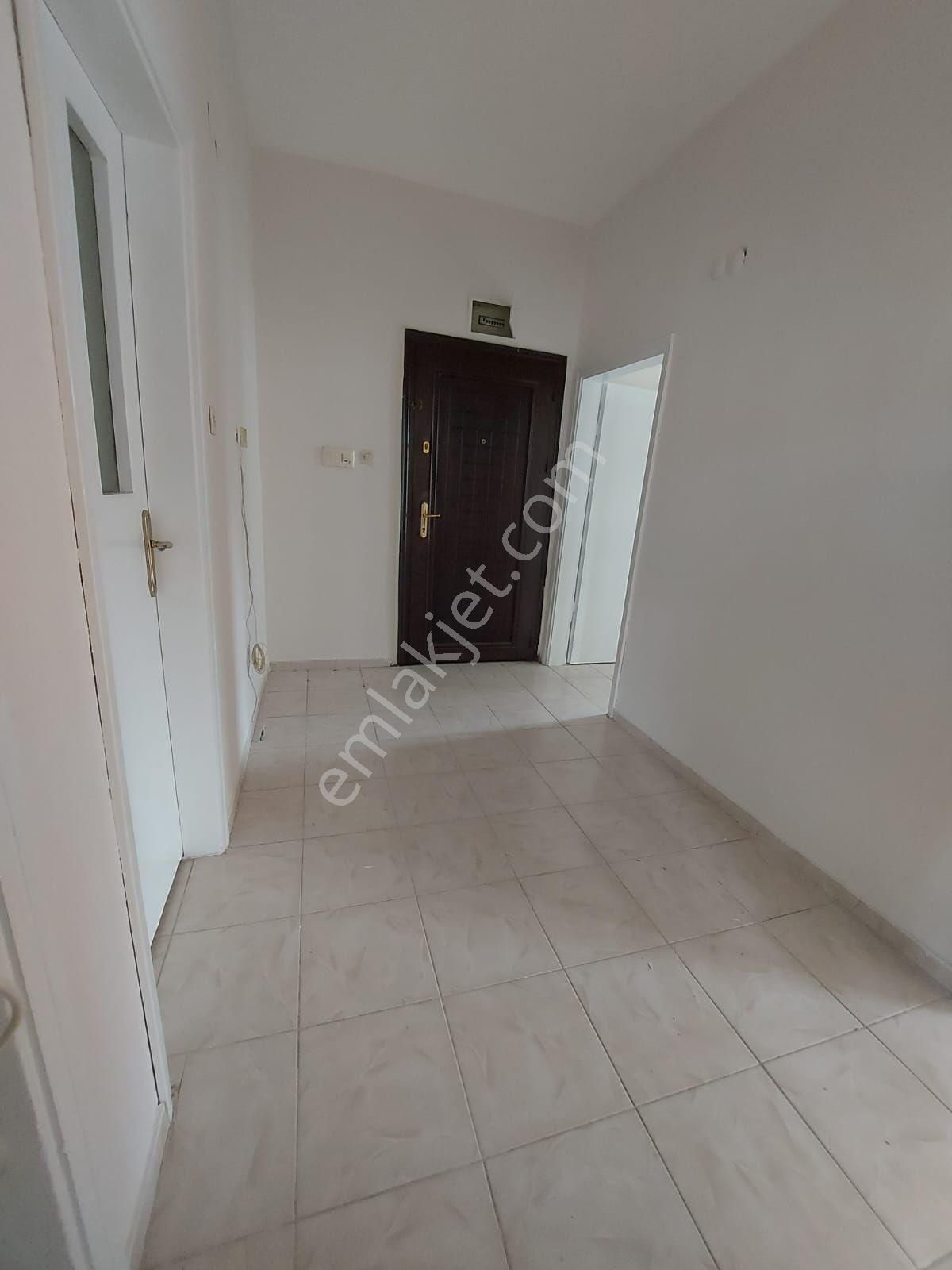 Melikgazi Kocatepe Kiralık Daire Kocatepe 3+1 150 Mk Organize,şehir Hst,tramvay,okul,pazar,yüzme Havz,cami,marketler, Önü Çocuk Parkı