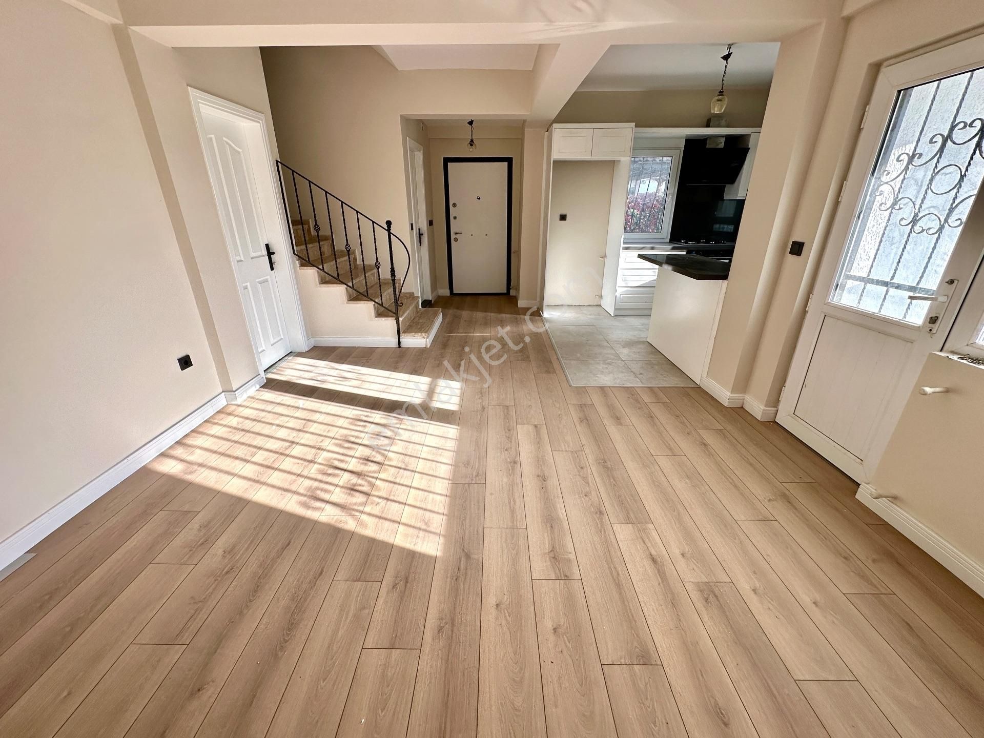 Turgutreis Bahçelievler'de Denize Çok Yakın 3+1 Villa - Görsel 15