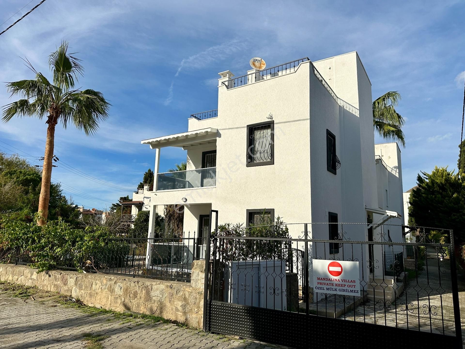 Turgutreis Bahçelievler'de Denize Çok Yakın 3+1 Villa - Görsel 2