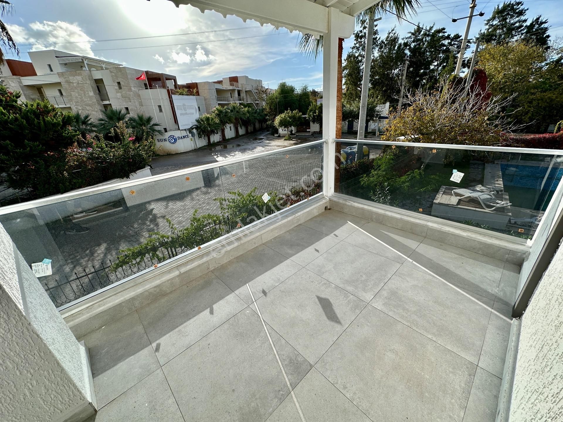 Turgutreis Bahçelievler'de Denize Çok Yakın 3+1 Villa - Görsel 24