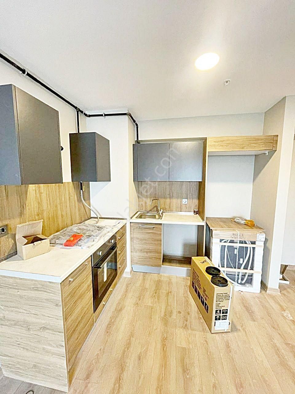 Esenyurt Gökevler Satılık Residence Satılık Daire Ödül İstanbul Sitesi Tüyap Metrobüs Yanıdır.