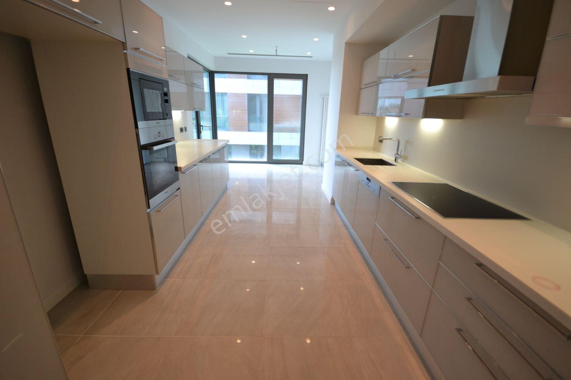 Dağıstan Gayrimenkulden Koru Florya Sitesinde 5,5+1 Arakat - Görsel 7