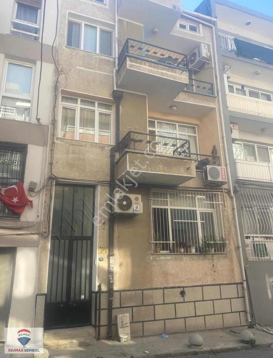 Konak Çankaya Satılık Bina İzmir Konak Çankaya Mah. Komple Satılık 4 Katlı Bina