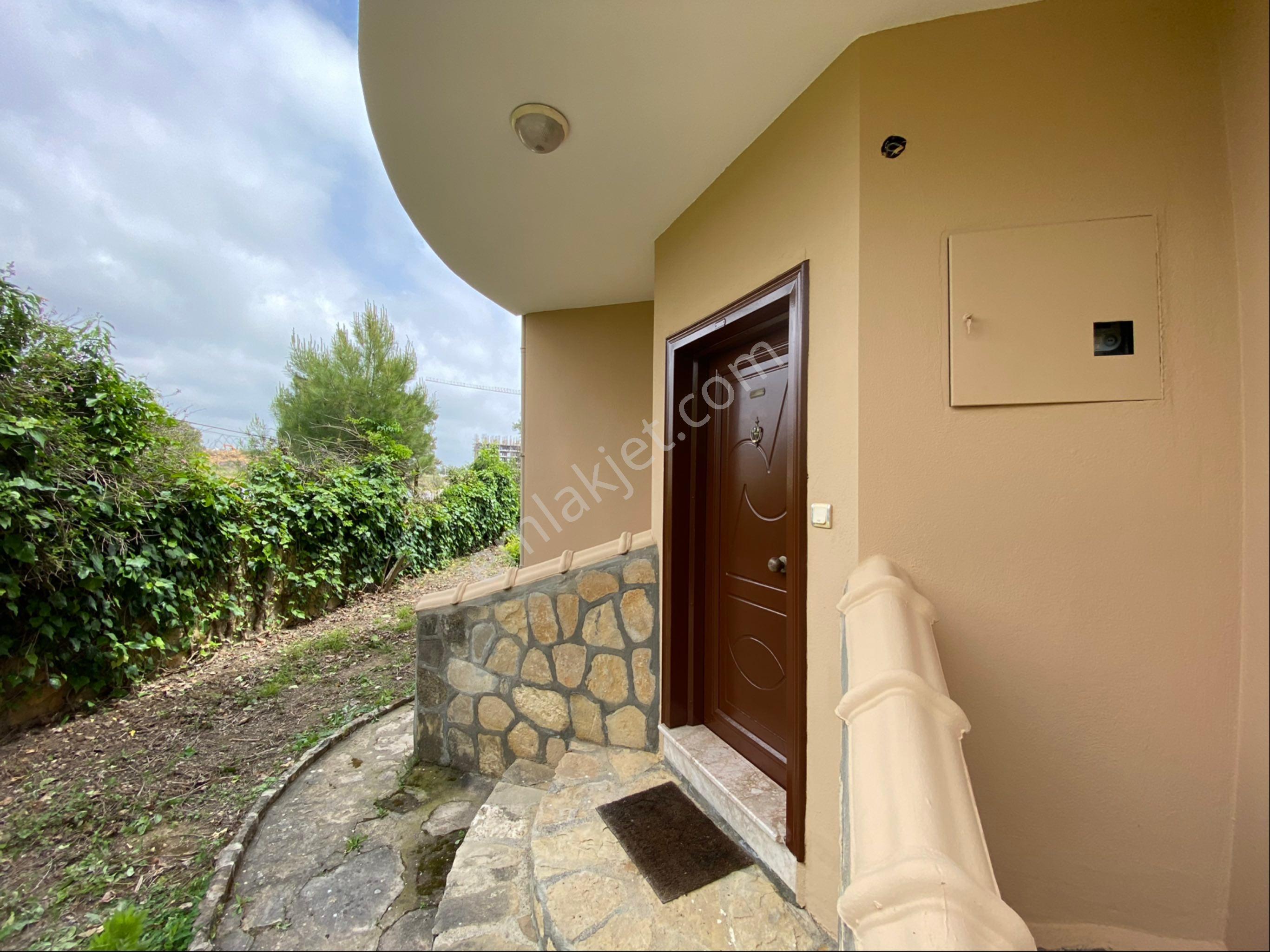 Avsallar İncekum Orman Kampı Karşısında Kiralık Dubleks Villa - Görsel 6