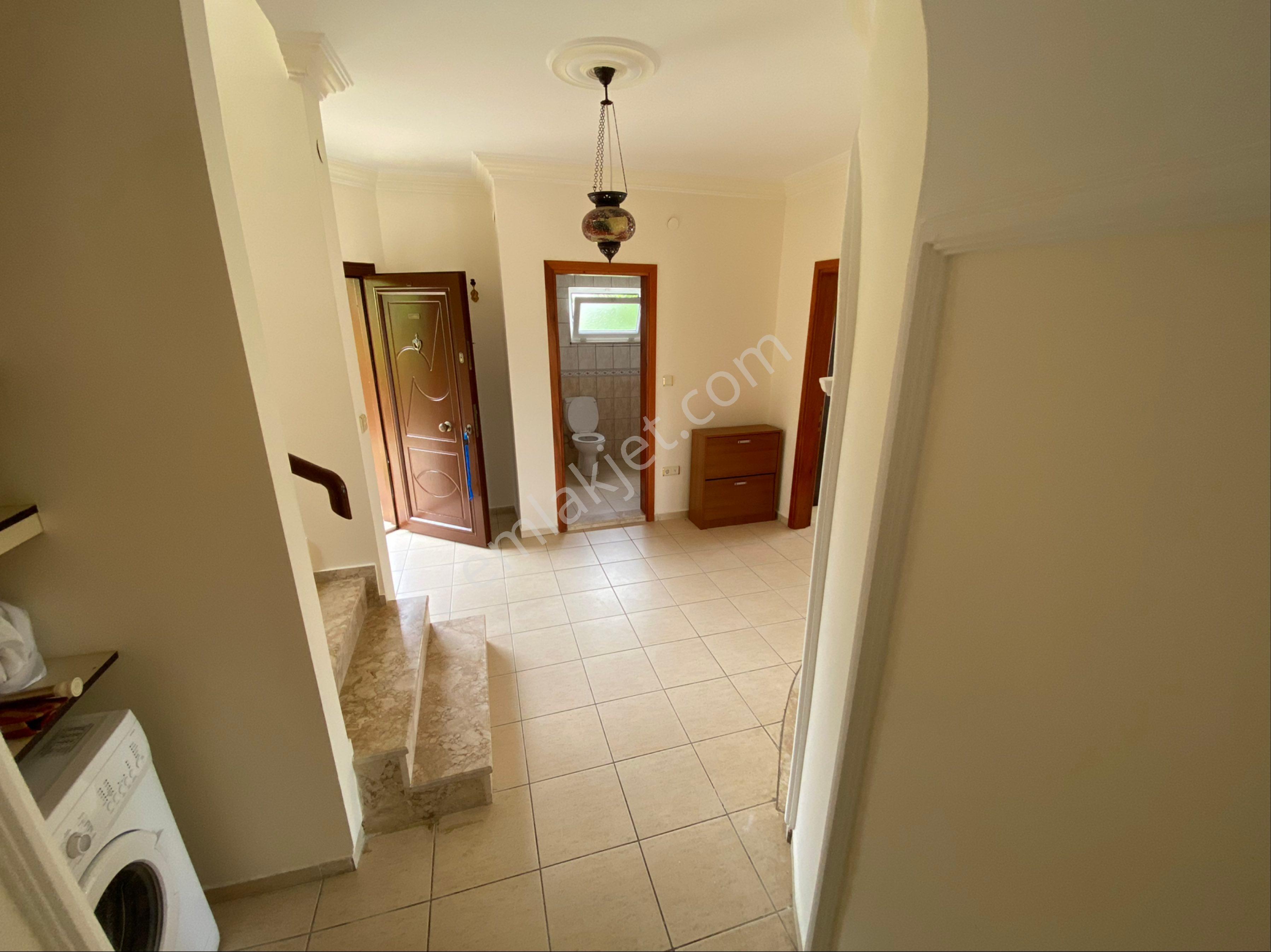 Avsallar İncekum Orman Kampı Karşısında Kiralık Dubleks Villa - Görsel 18