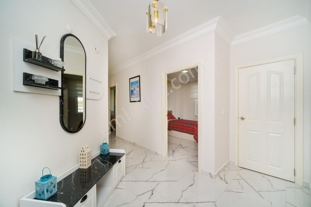 3+1 Satılık Ayrı Mutfak Site İçi Daire - Görsel 8