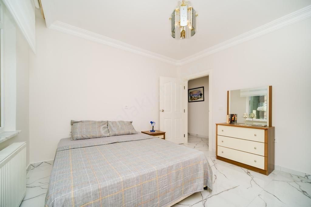 3+1 Satılık Ayrı Mutfak Site İçi Daire - Görsel 13