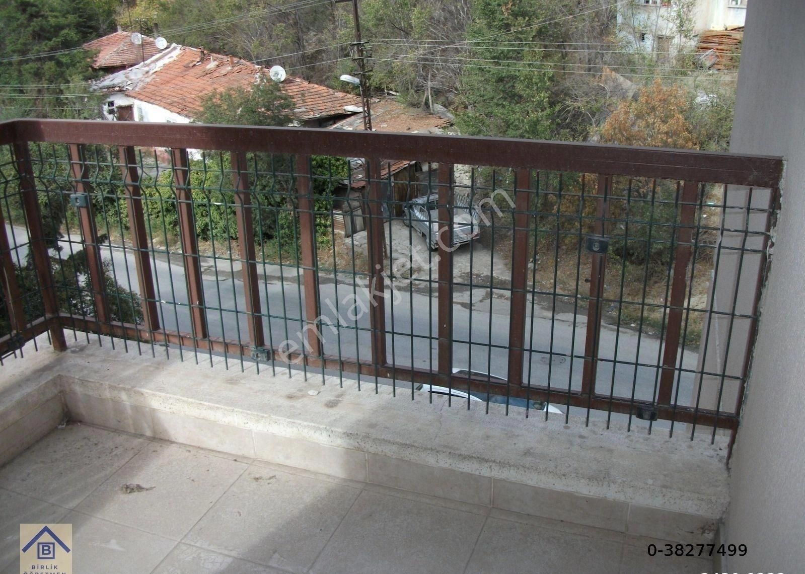 Acil...kelepir....park Manzaralı,3+1,180 M2,kombili,asansörlü,kiracılı - Görsel 5