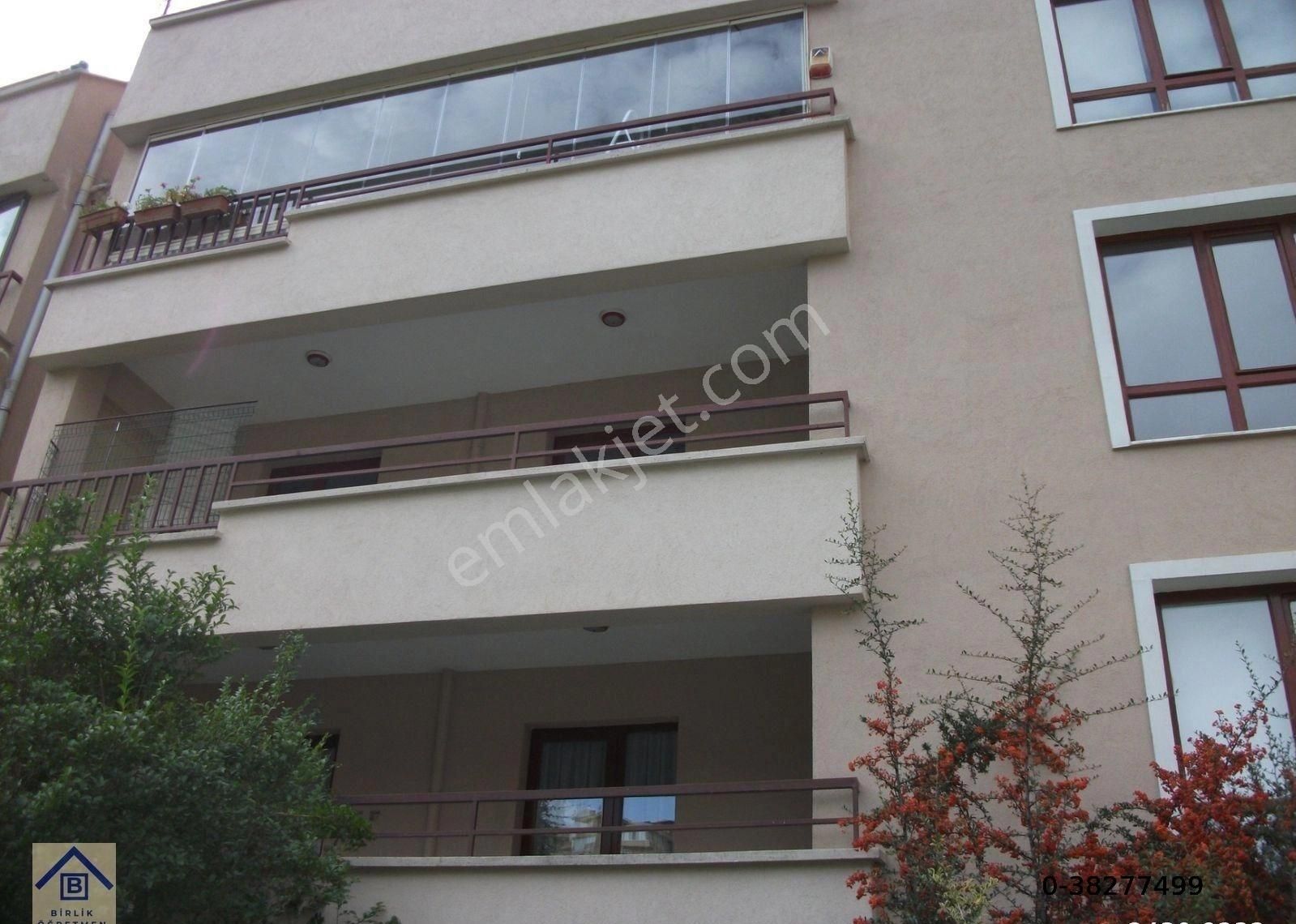 Acil...kelepir....park Manzaralı,3+1,180 M2,kombili,asansörlü,kiracılı - Görsel 18