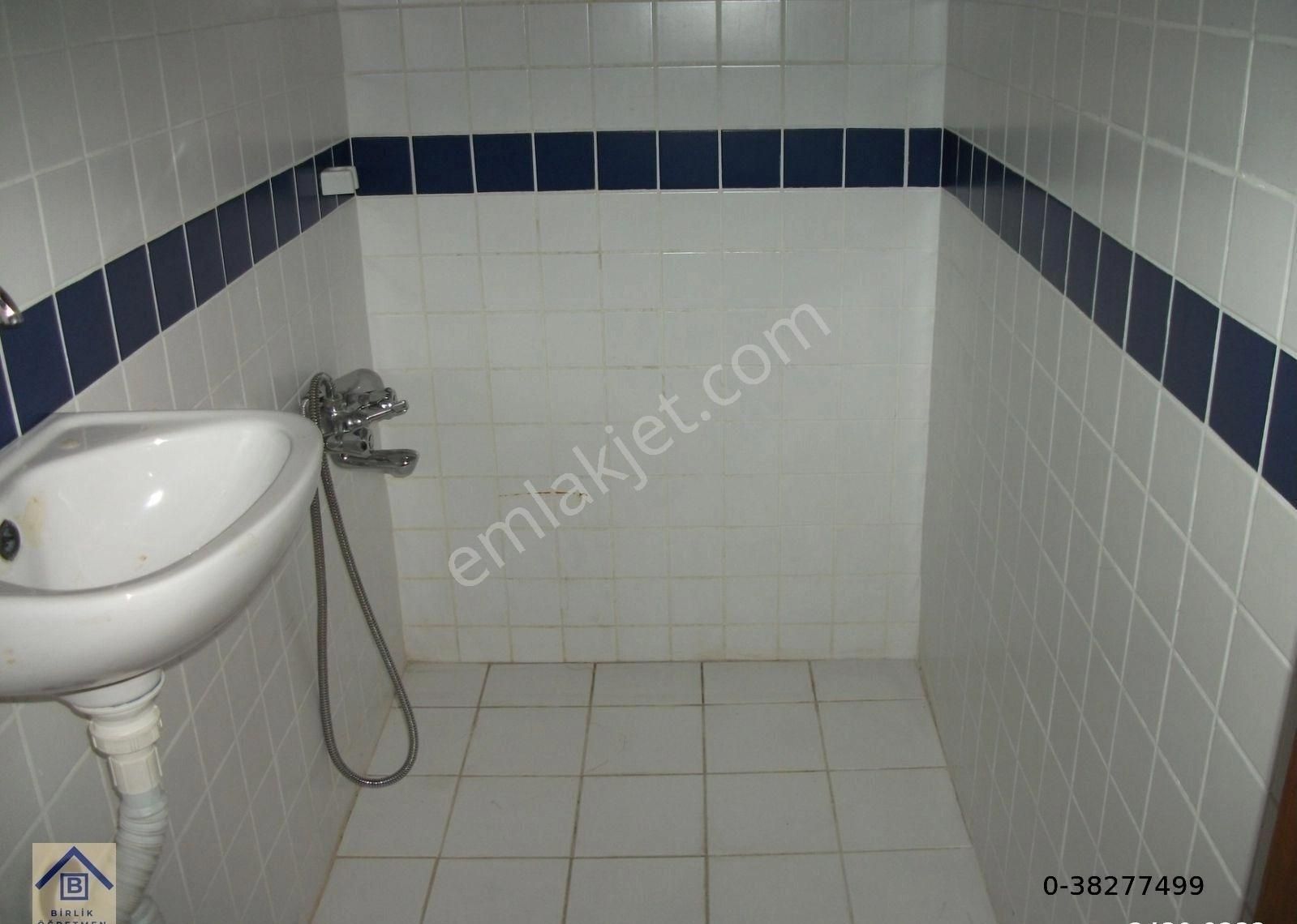 Acil...kelepir....park Manzaralı,3+1,180 M2,kombili,asansörlü,kiracılı - Görsel 16