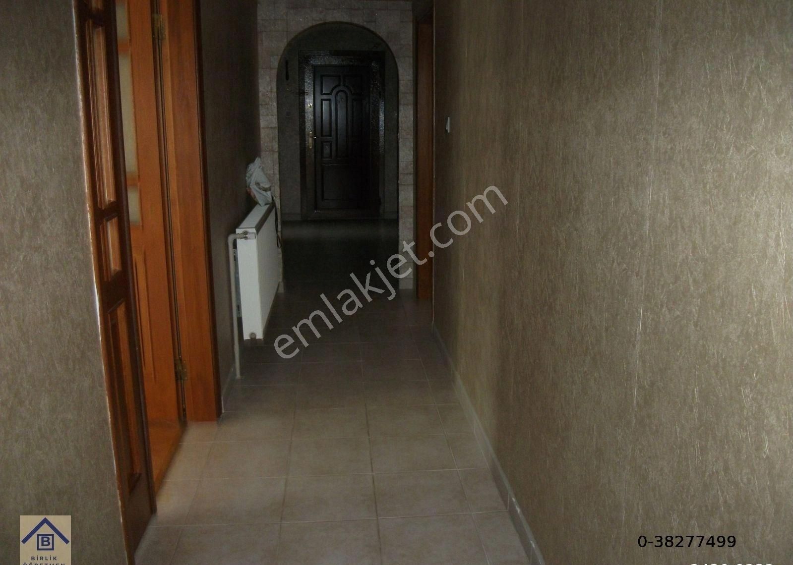 Acil...kelepir....park Manzaralı,3+1,180 M2,kombili,asansörlü,kiracılı - Görsel 14