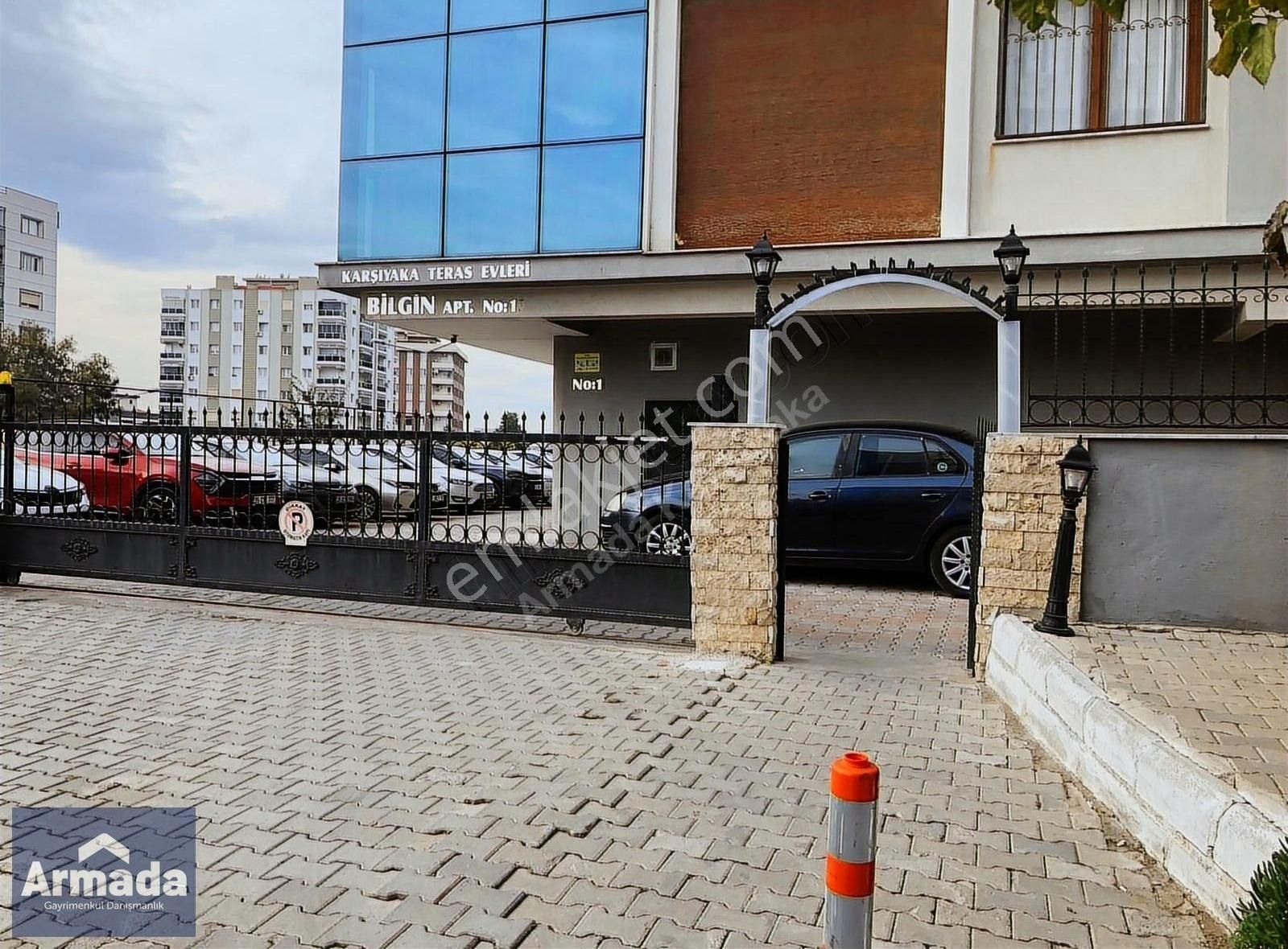 Bayraklı Emek Satılık Daire Anadolu Caddesi Üzerinde Deniz Manzaralı Satılık 3+1 Daire