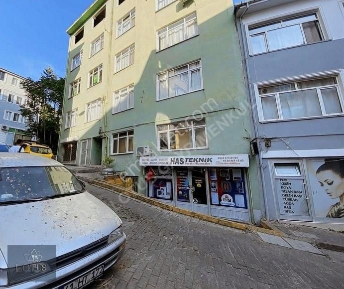 İzmit Çukurbağ Kiralık Daire İzmit Çarşı Merkez Cumhuriyet Parkı 2+1 Kiralık Arakat Daire