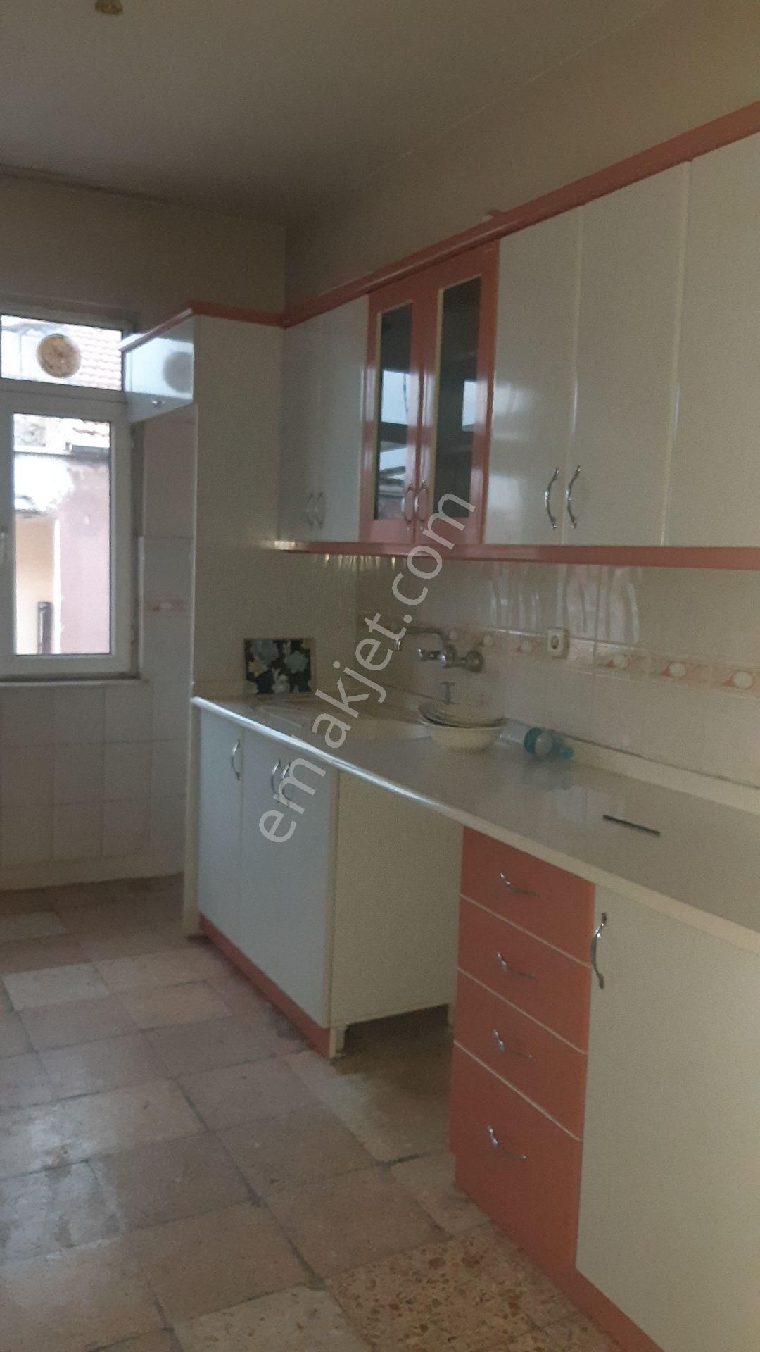 Kocasinan Mevlana Kiralık Daire Kocasinan Mevlana'da 3+1 Kombili Kiralık Daire