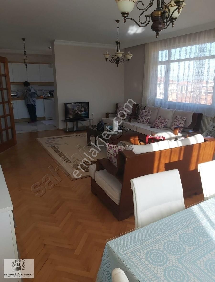 Yalova Merkez Bahçelievler Kiralık Daire Şekercioğlu Gayrımenkul'den Fatih Cd.de 2+1 Eşyalı Kiralık Daire