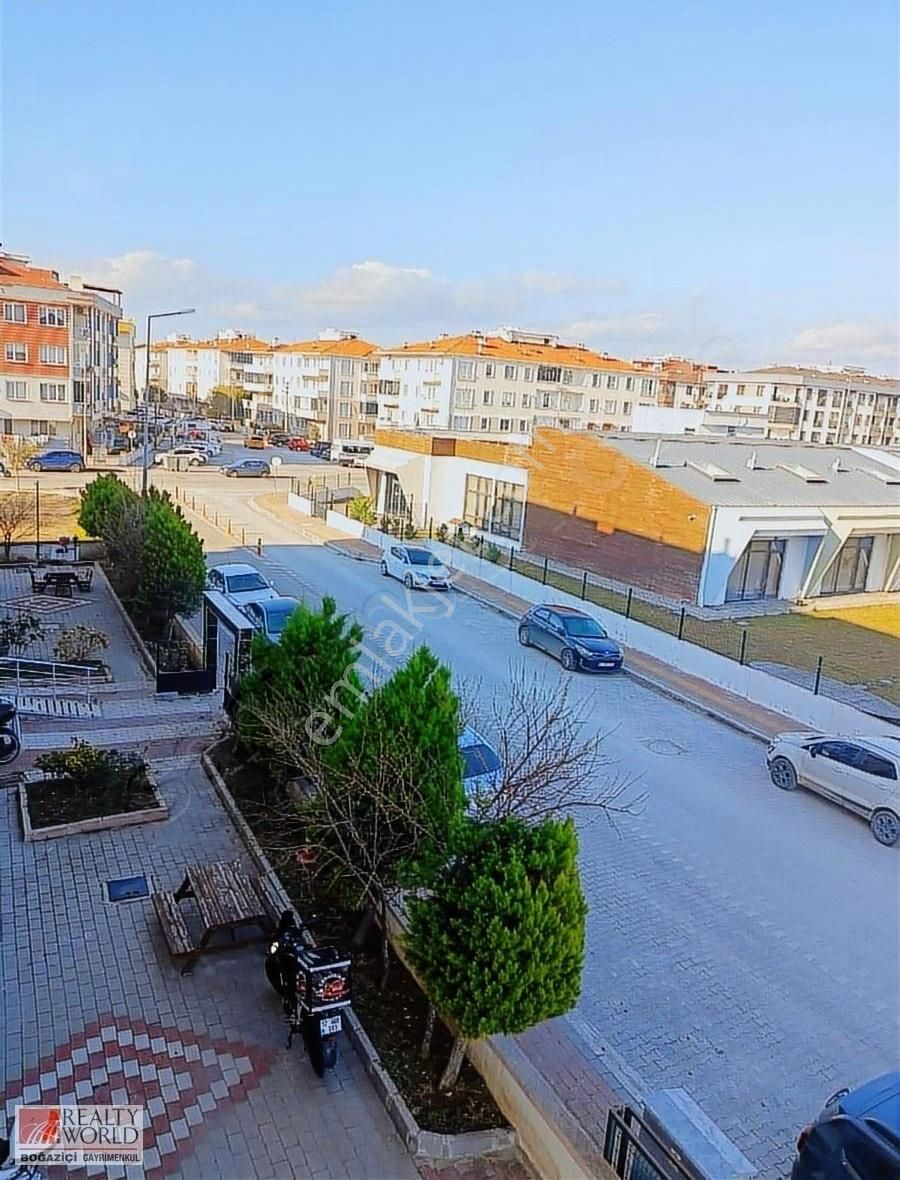 Çanakkale Merkez Barbaros Satılık Daire Barbaros Mah. Atam Kreş Yanı 3+1 140m2 Satılık Daire