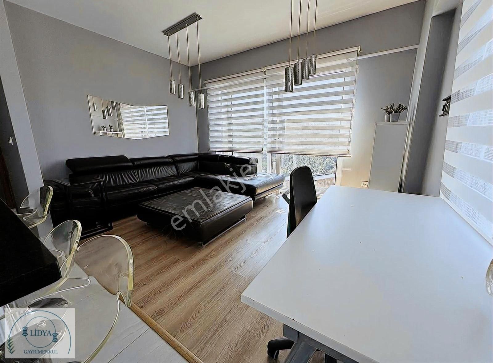 Ataşehir Kayışdağı Kiralık Residence İnönü Mh. Yeditepe Loft Rezidans Adalar Manzaralı 1+1 8.kat