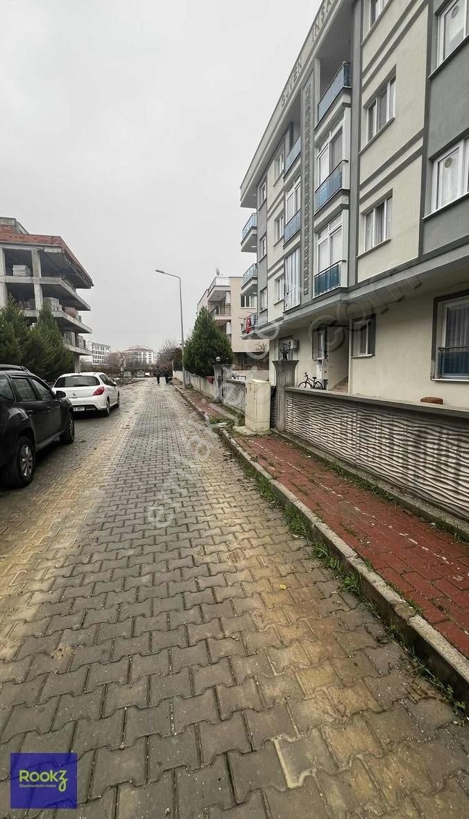 Yunusemre Muradiye Kiralık Daire Muradiye 2+1 Ferah Çift Balkonlu Kiralık Daire