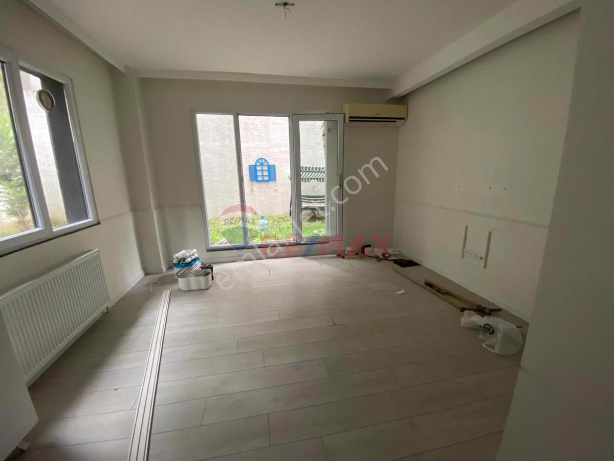 Beylikdüzü Yakuplu Kiralık Daire Beylikdüzü, Yakuplu, Kiralık 2+1 Bahçe Katı (bahçe Kullanımlı)