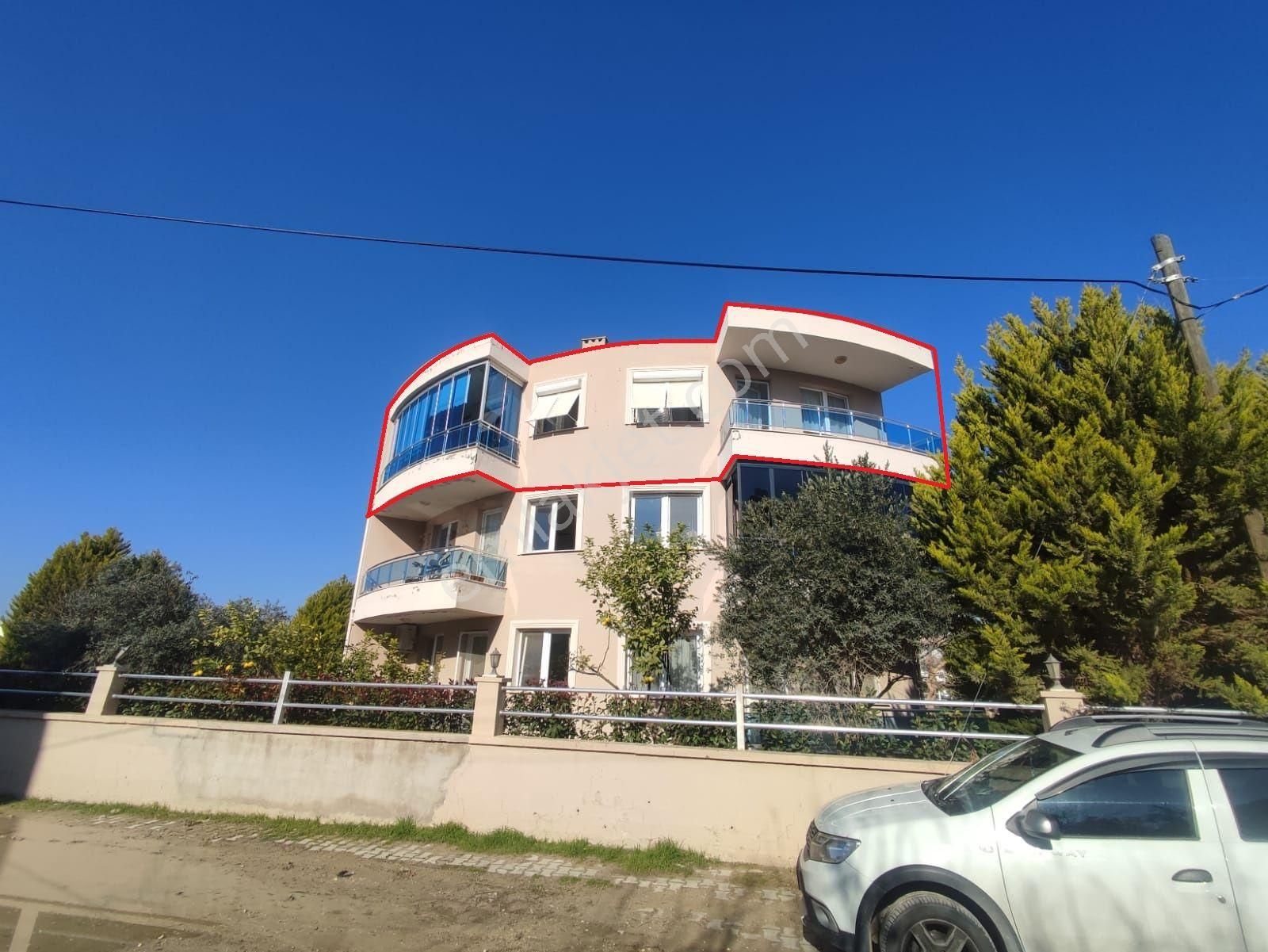 Seferihisar Sığacık Satılık Daire İzmir Seferihisar Sığacık Merkez'de Site İçinde 2+1 Satılık Daire