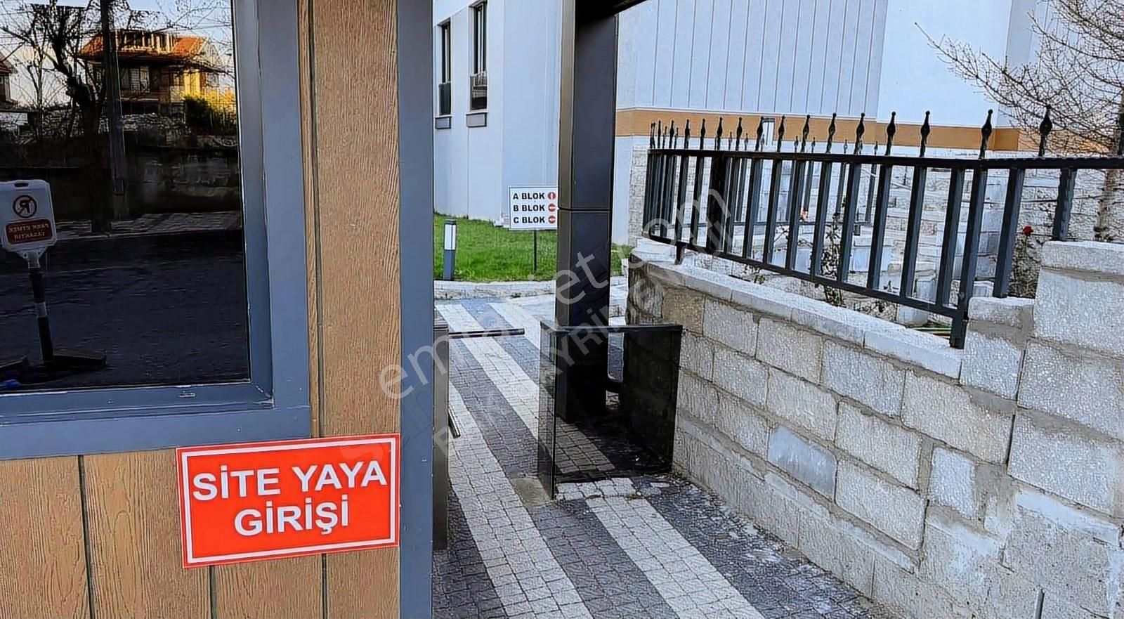 Silivri Yeni Satılık Daire Brk Gayrimenkul'den Merdan Park Konaklarında 3+1 Daire