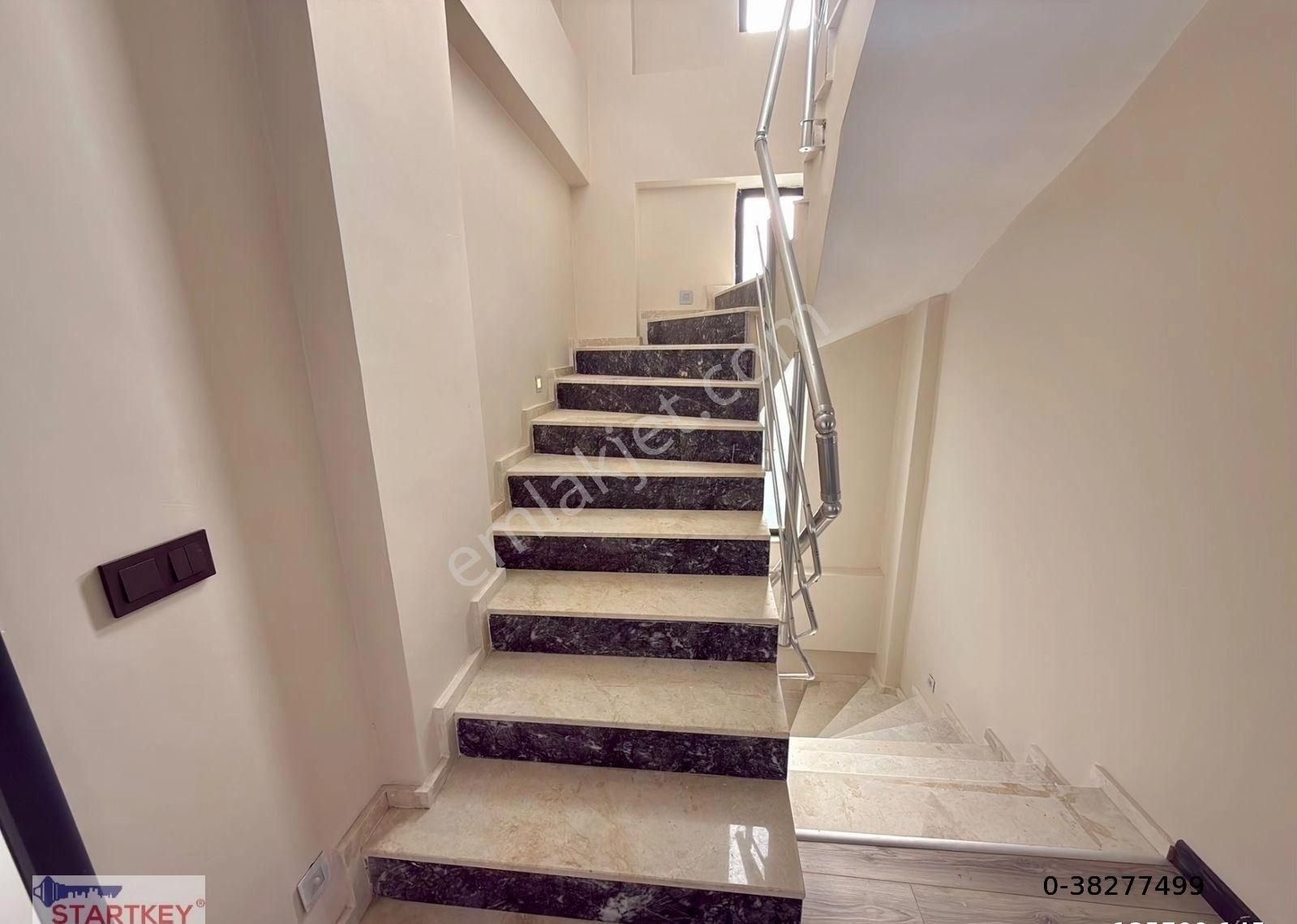 Seferihisar Sığacık Bölgesi 4+1 Triplex Villa - Görsel 7