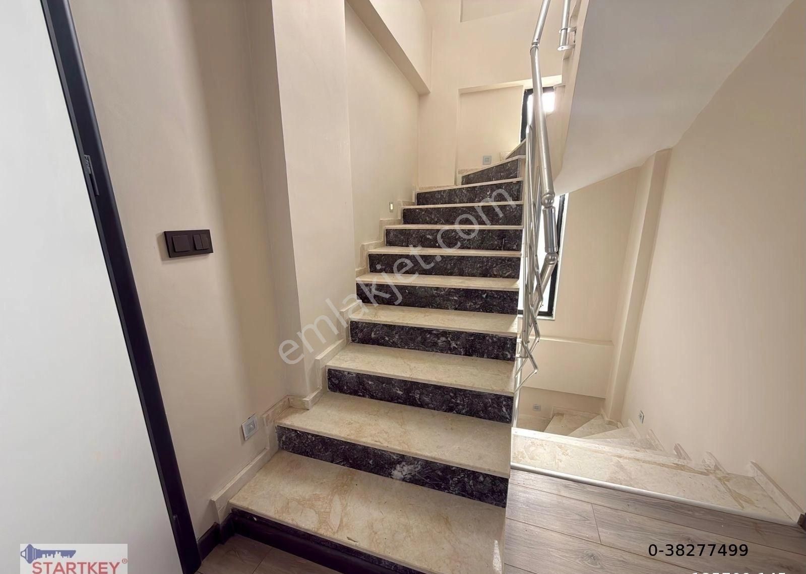 Seferihisar Sığacık Bölgesi 4+1 Triplex Villa - Görsel 11