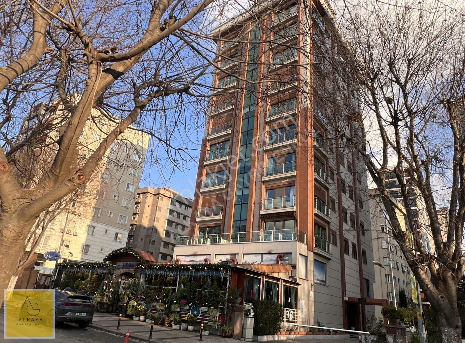 Kadıköy Caddebostan Satılık Daire Caddebostan Sahilde Satılık Satılık 2+1 Daire Ebeveyn Banyolu