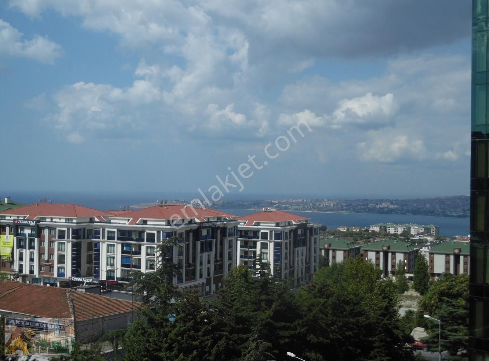 Beylikdüzü Adnan Kahveci Satılık Daire Aktel Satış Ofisinden Deniz Manzaralı 84m² 1+1 Eşyalı Satılık