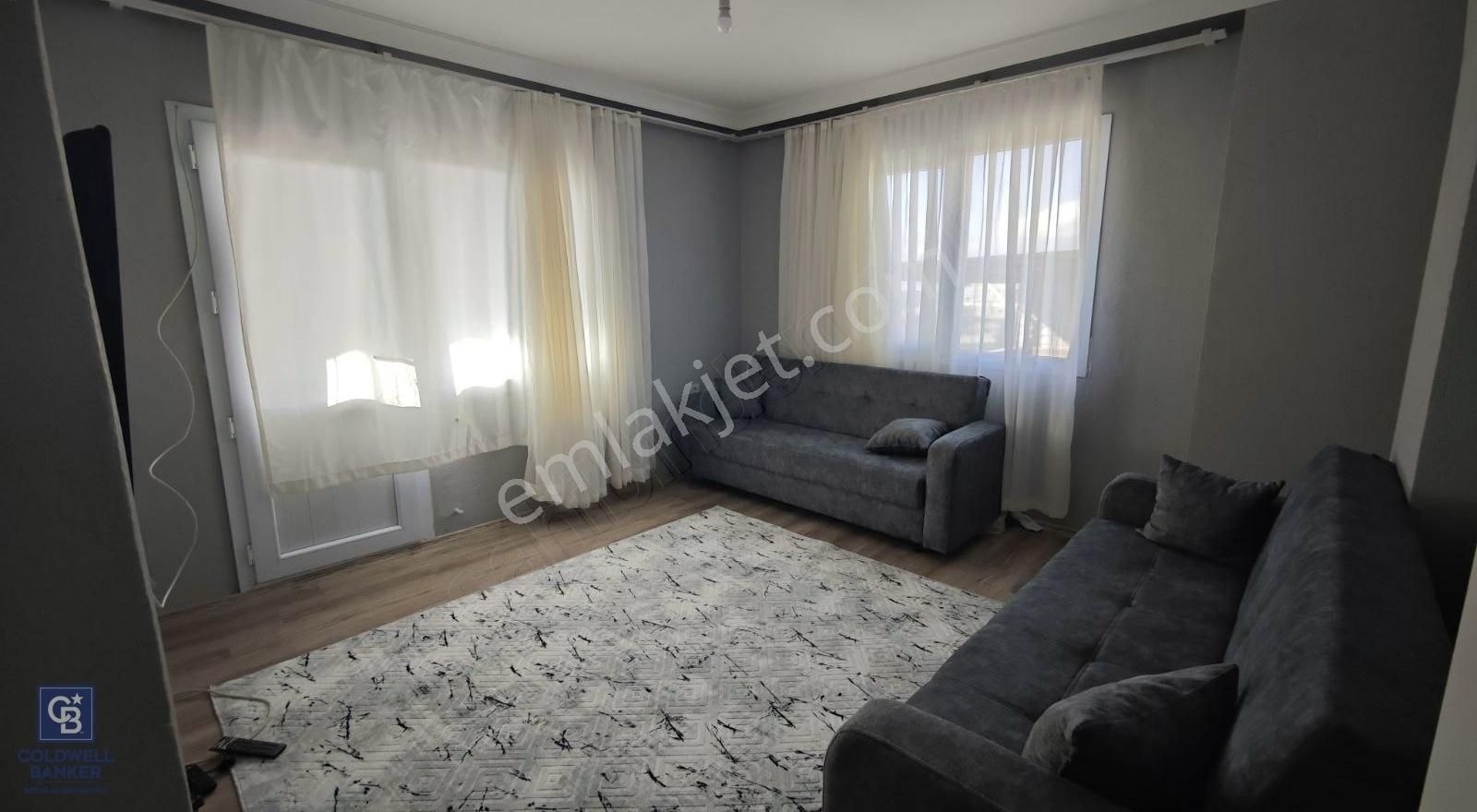 Buca Adatepe Kiralık Daire Kiralık Daire Buca Adatepe'de 1+1 Net 70m2 Tadilatlı Eşyalı