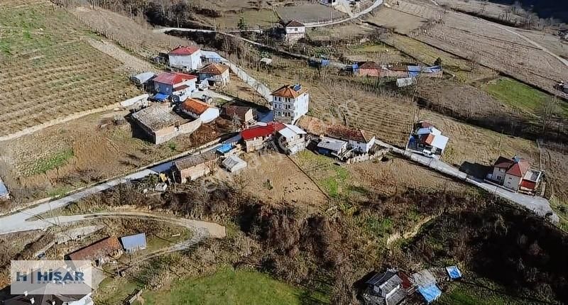 Hisar'dan Çakalıda 3 Katlı Ev,köşe Parsel,tapu Yoluna Cphe,tarla - Görsel 4