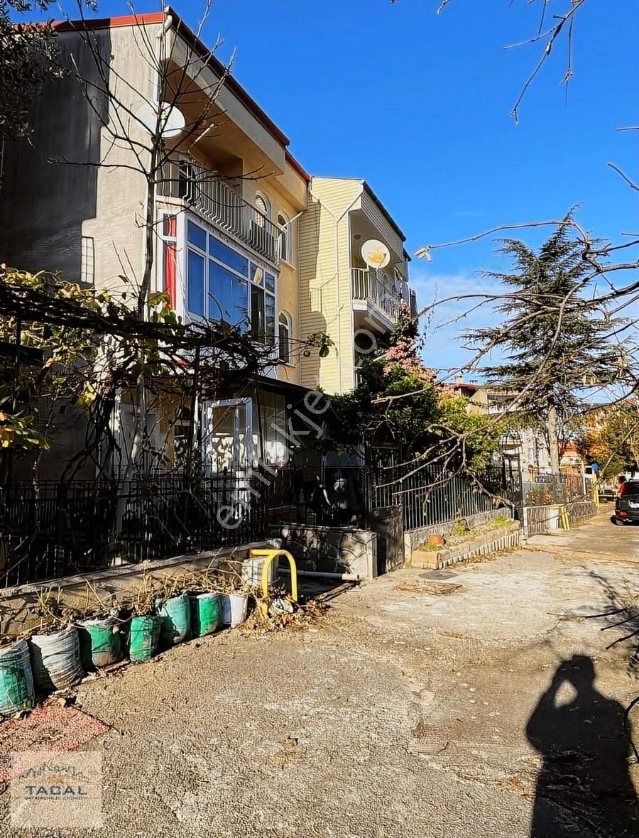 Giresun Merkez Gaziler Satılık Villa Tacal Gayrimenkul'den Gaziler Mah Satılık Tripleks Villa