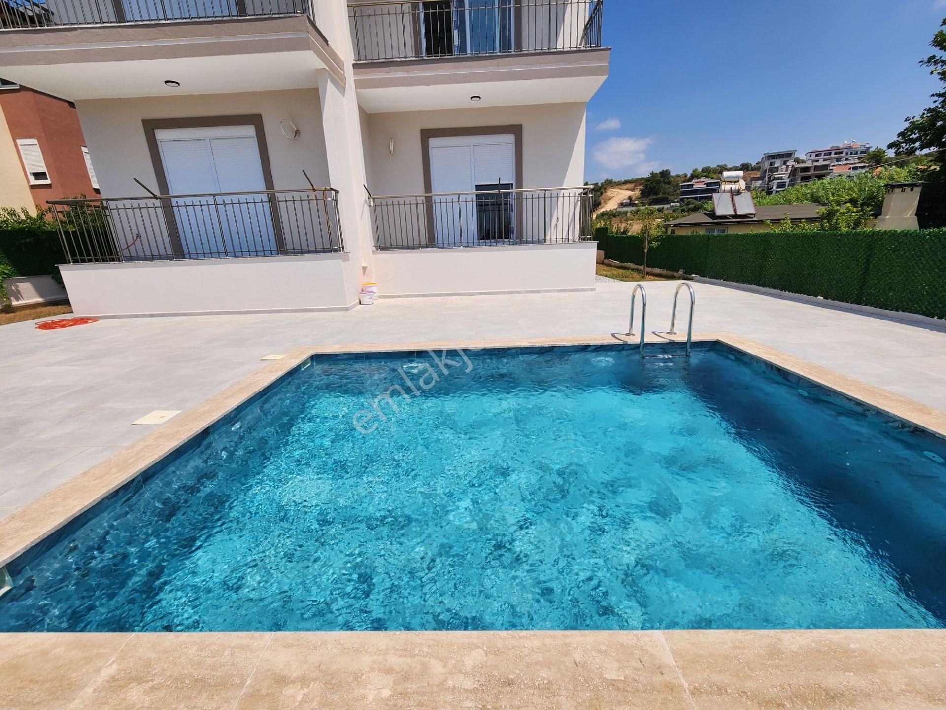 Manavgat Ilıca Mah Satılık Dubleks 4+1 Daire.