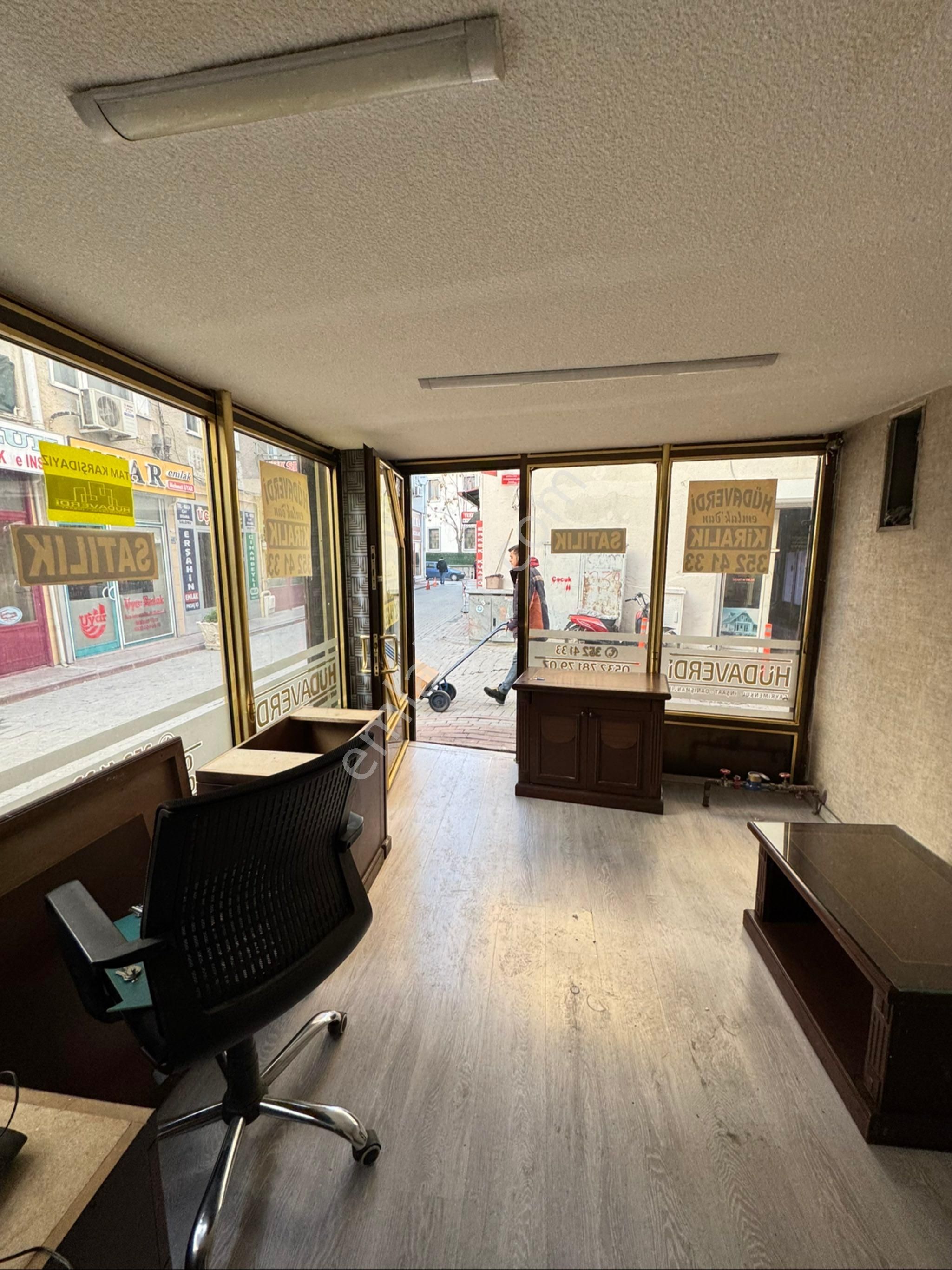 Hüdaverdi Emlak’tan Valilik Arkası Köşe Dükkan - Görsel 7